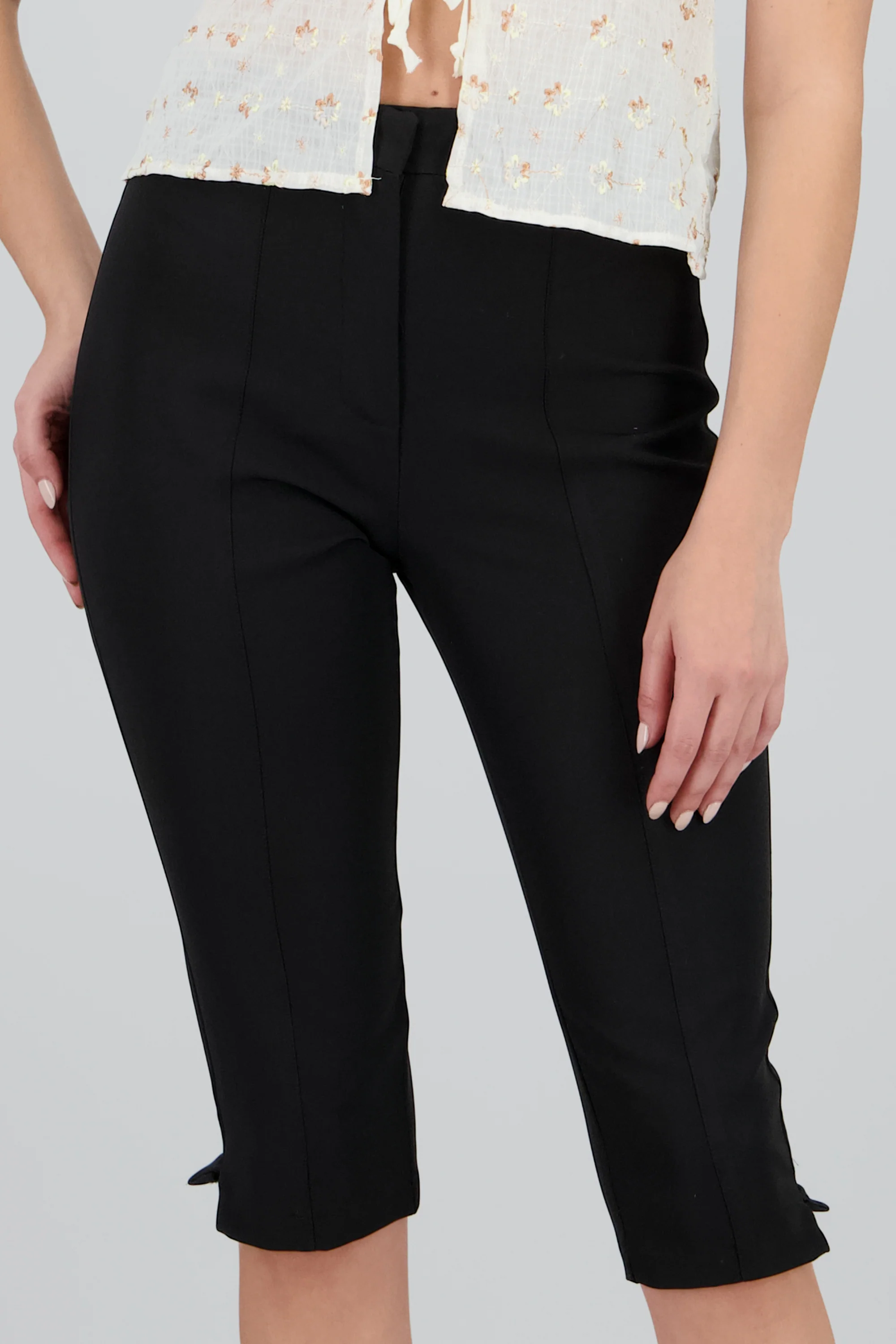 Pantalon capri liso - Image 5