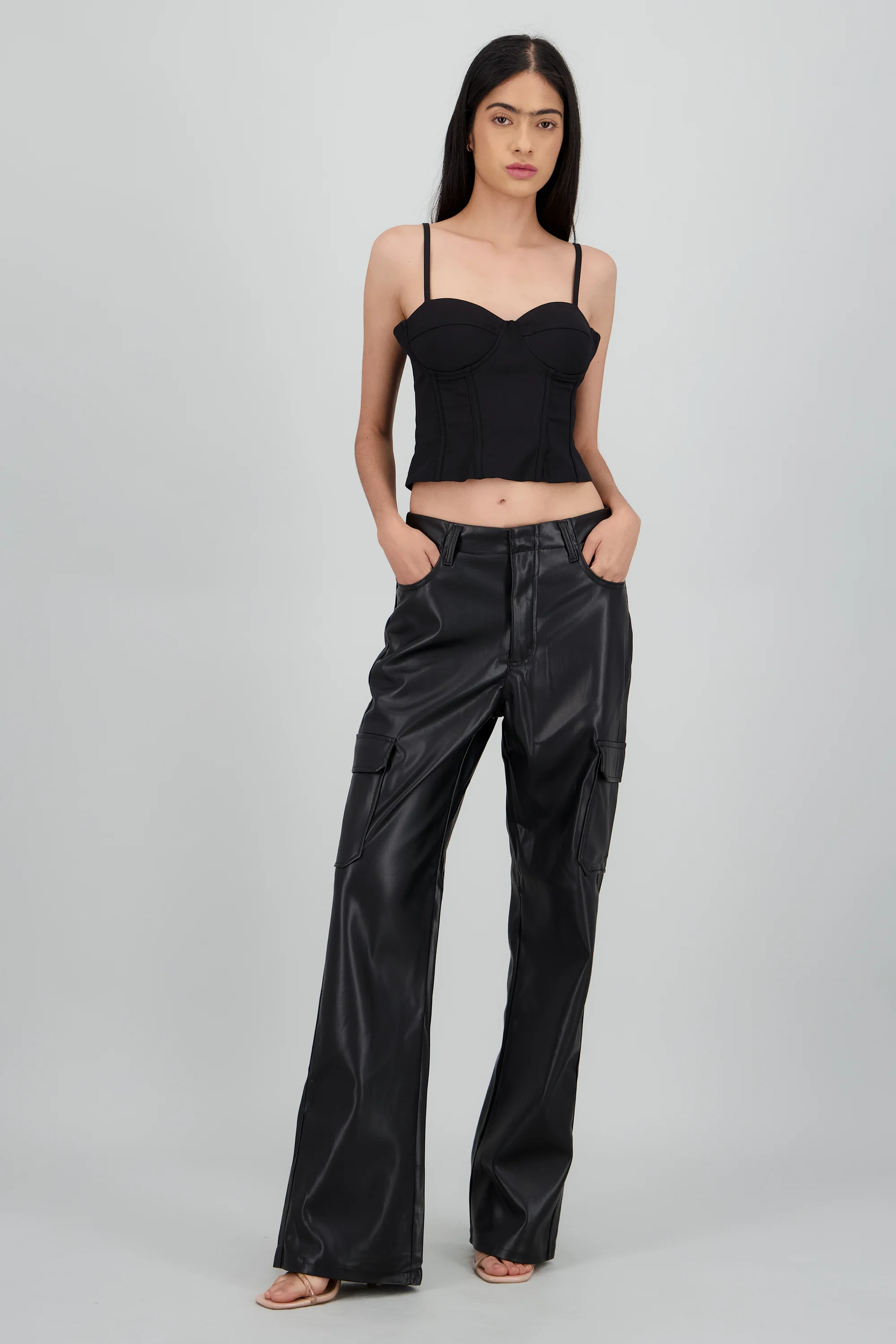 Pantalon cargo amplio pu