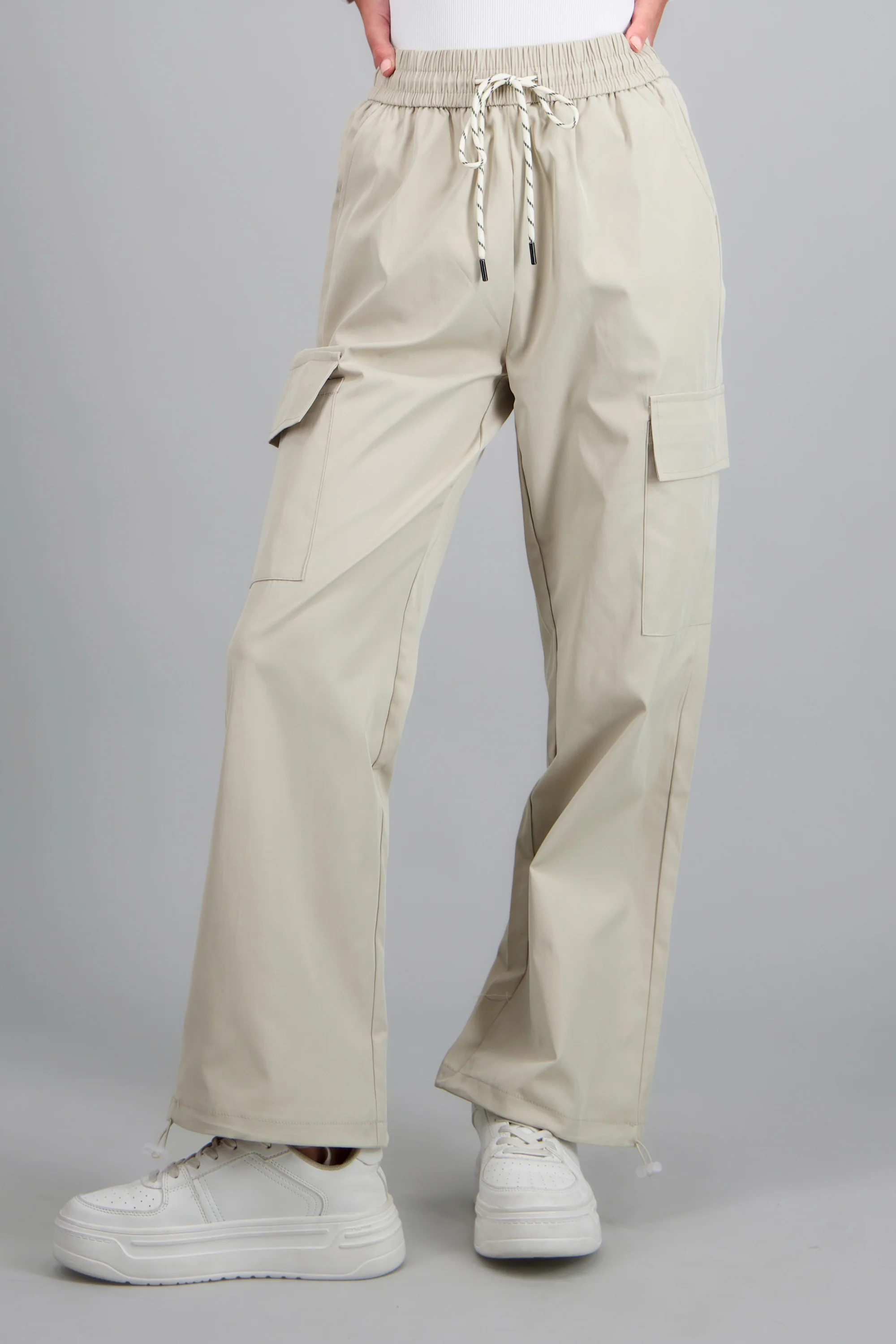 Pantalón cargo con jareta - Image 5