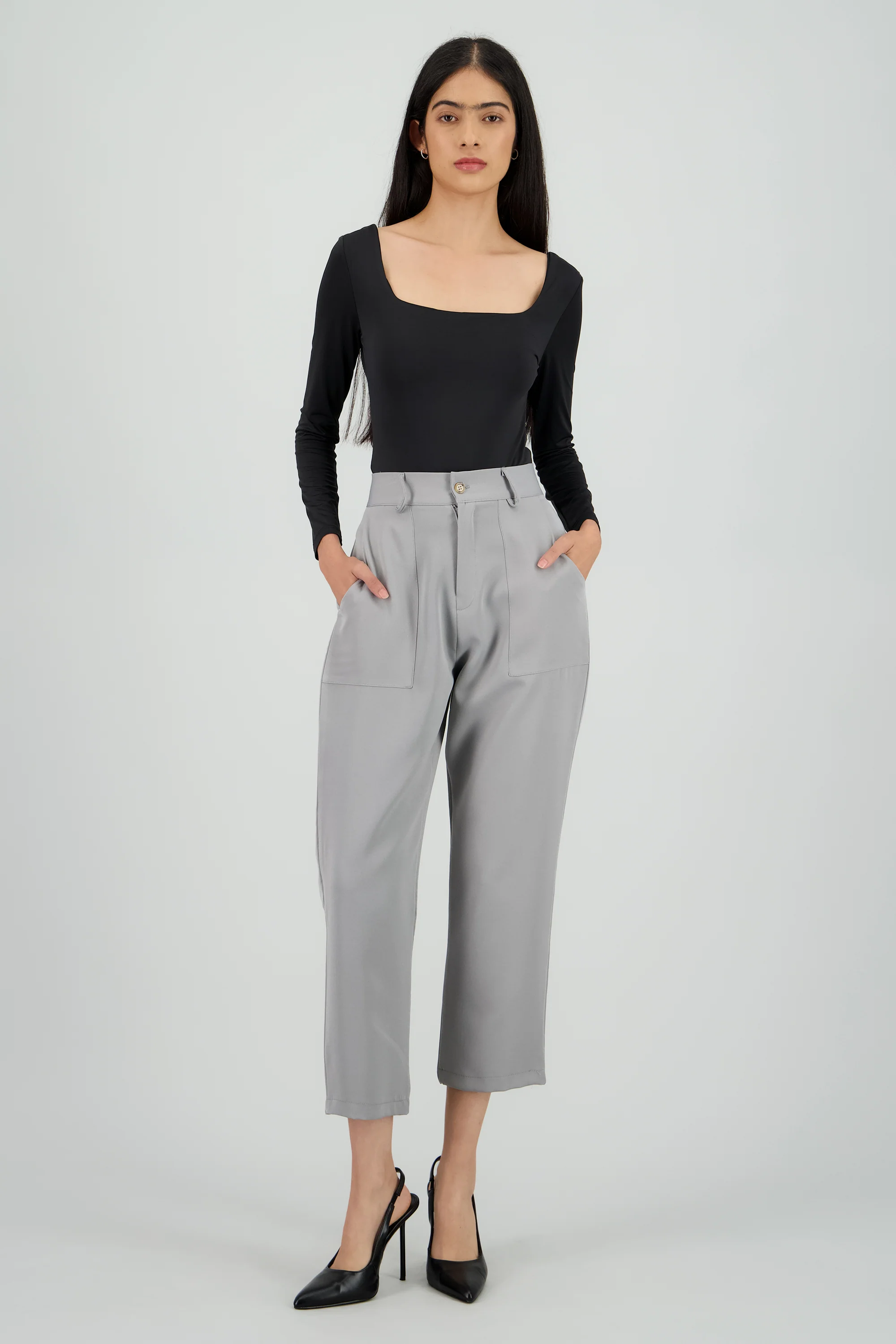 Pantalón Cintura Alta Capri Bolsas