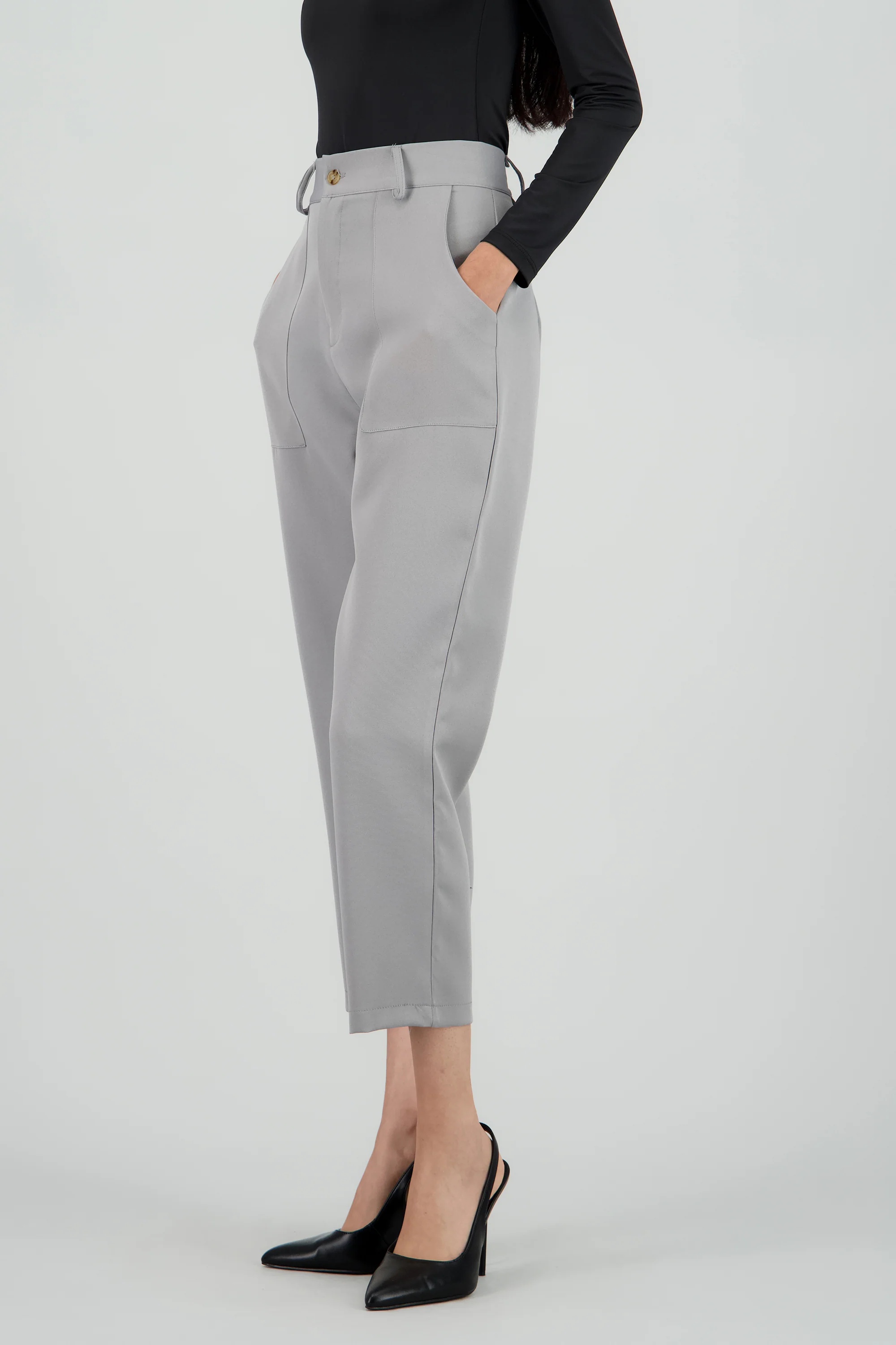Pantalón Cintura Alta Capri Bolsas - Image 3
