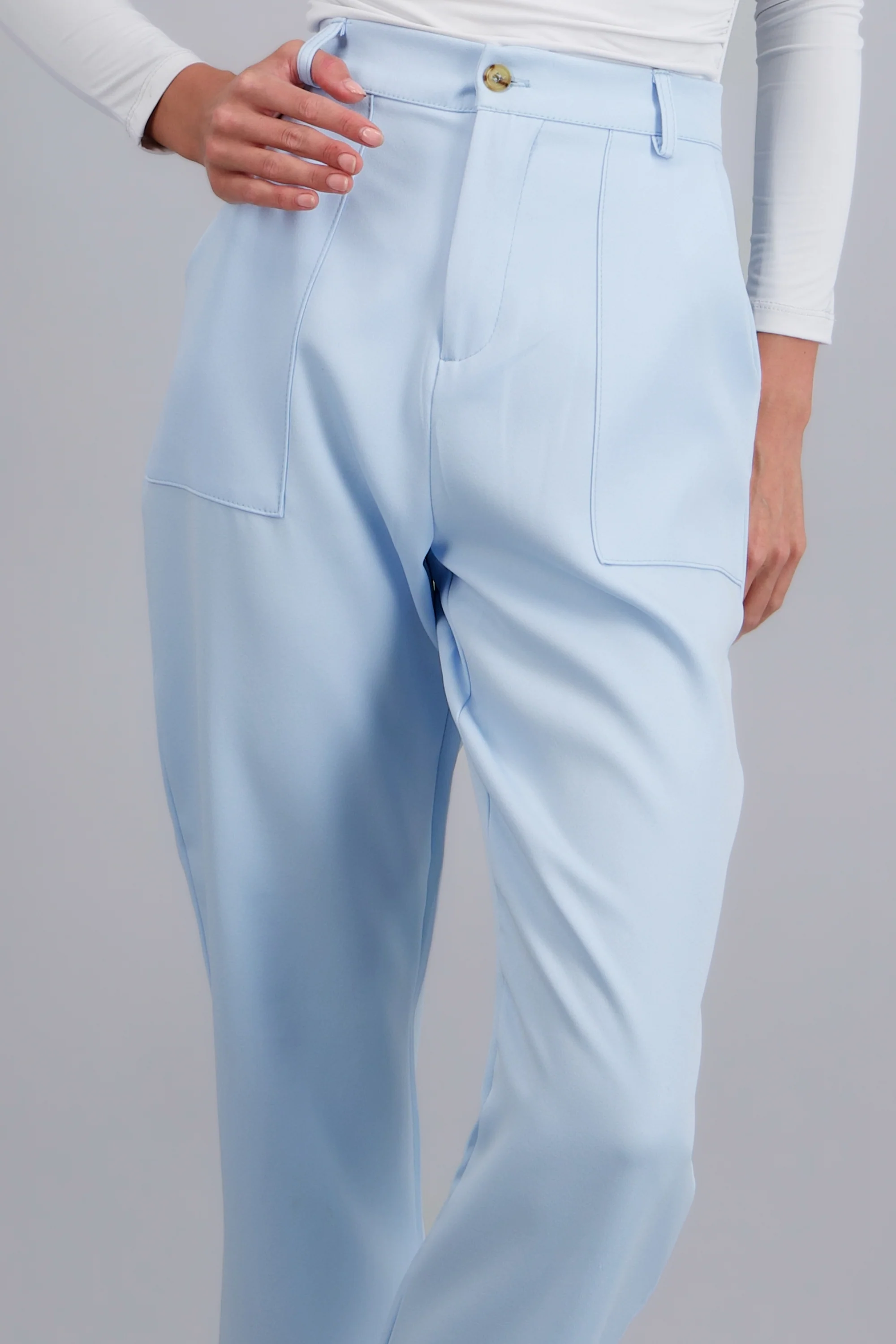 Pantalón Cintura Alta Capri Bolsas - Image 5