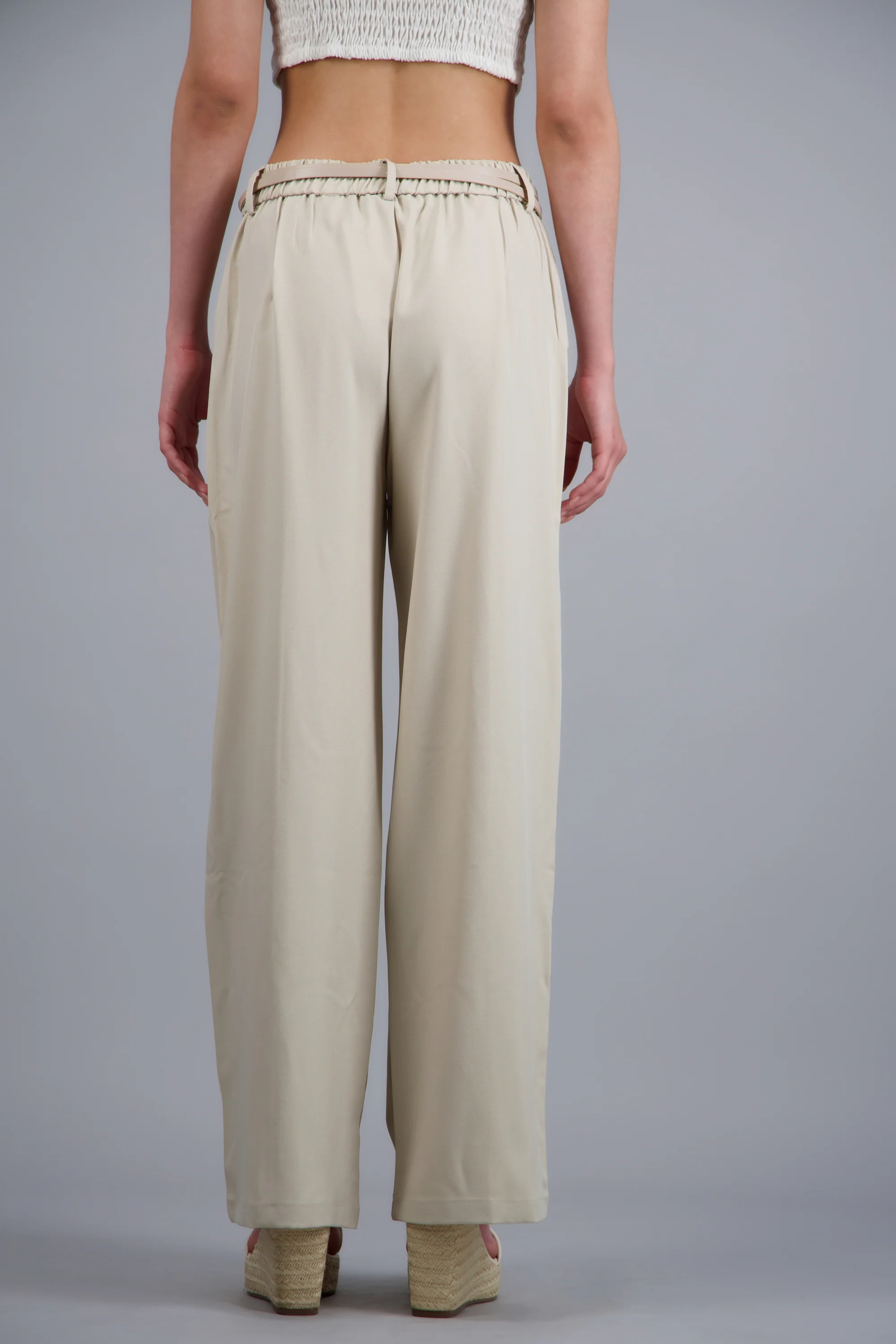 Pantalón con cinturón de tiras - Image 4