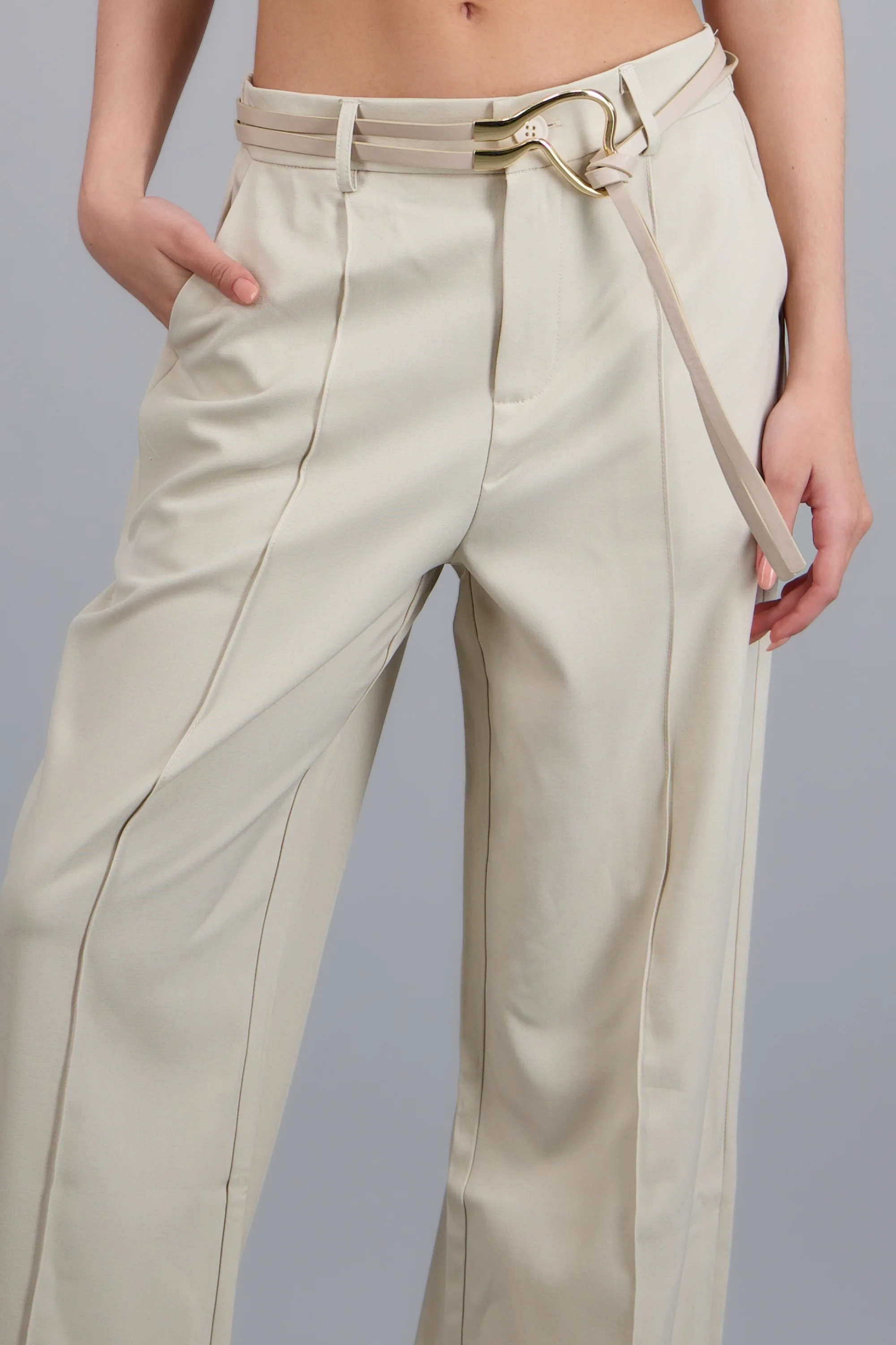 Pantalón con cinturón de tiras - Image 5