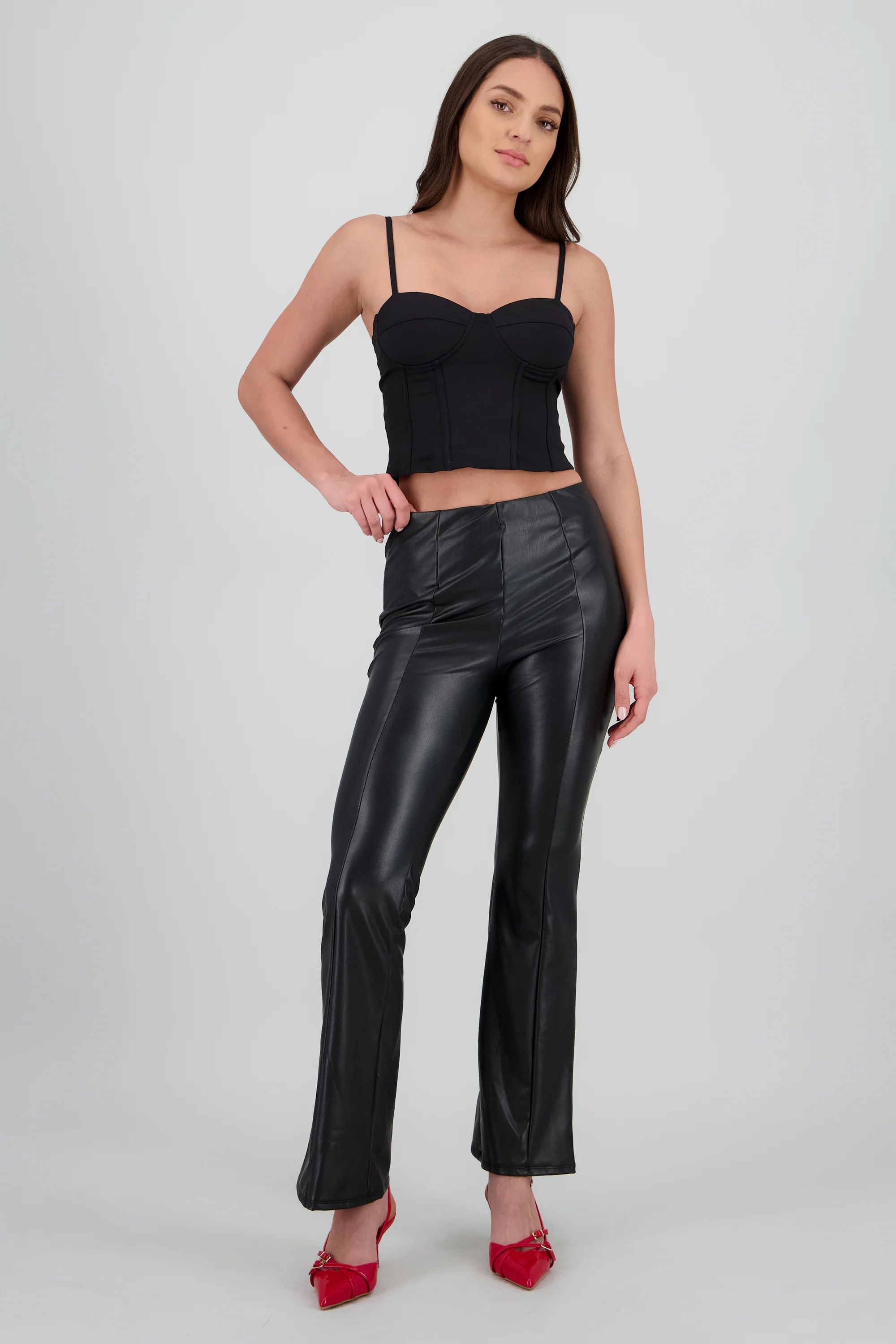 Pantalon efecto piel