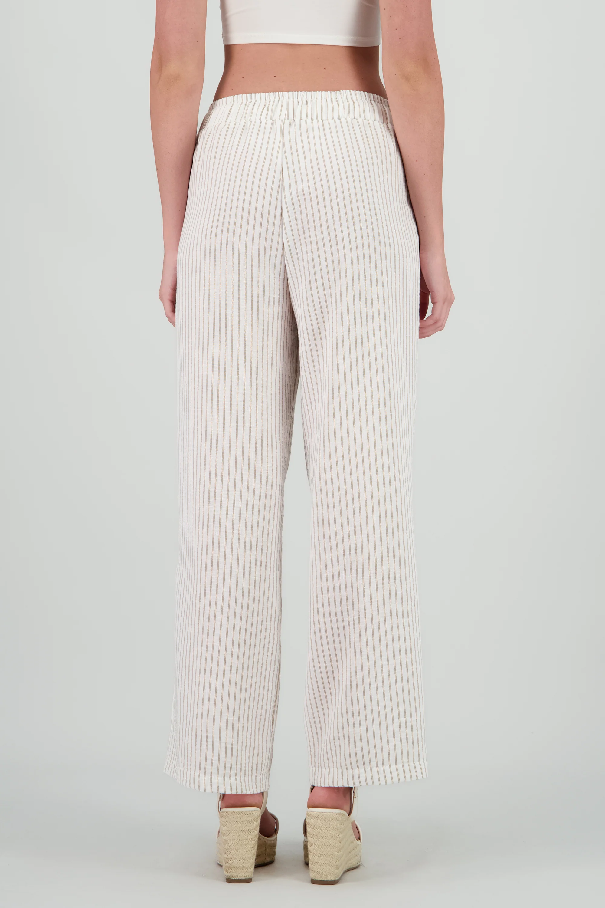 Pantalon fluido detalle jareta - Image 4