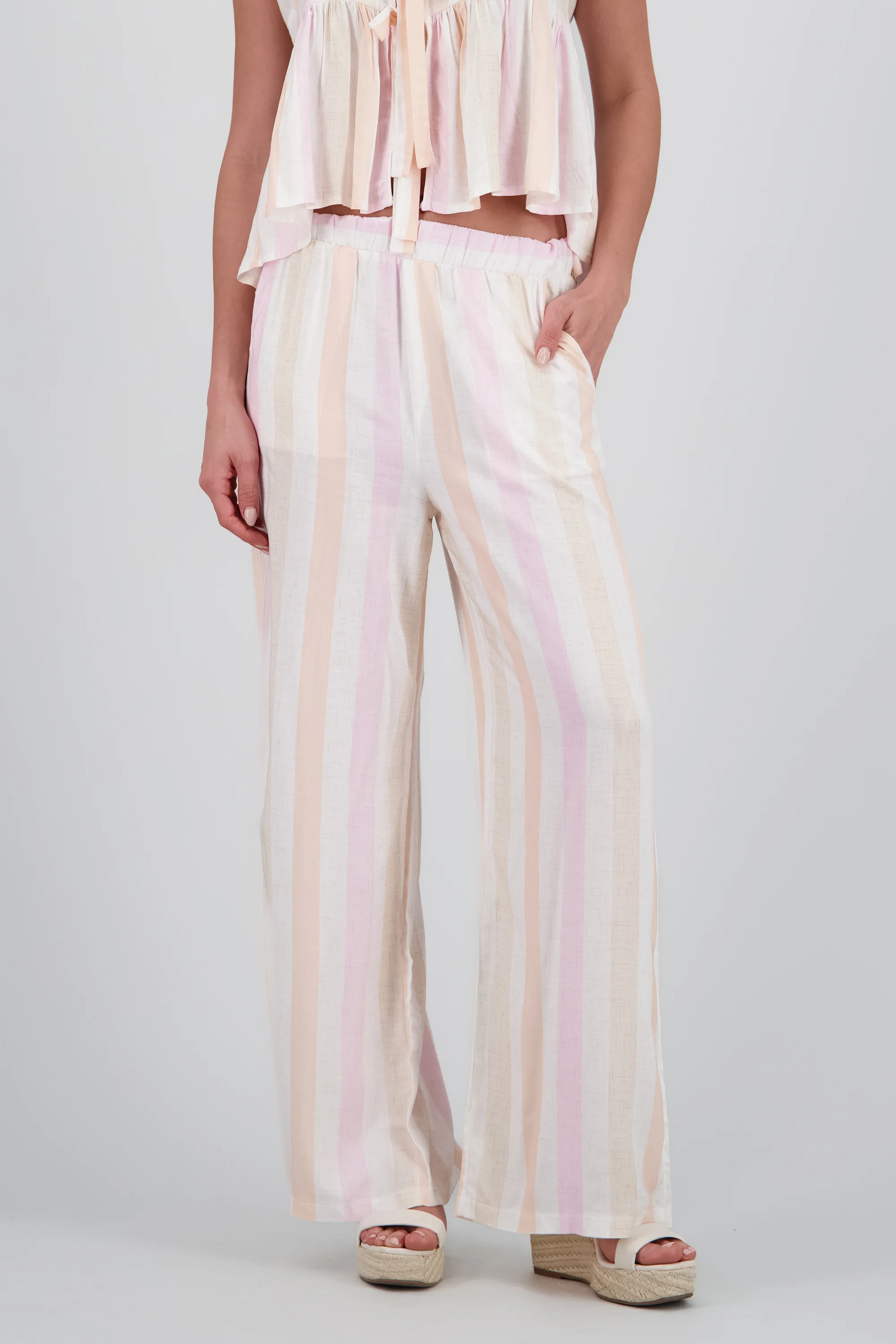Pantalon fluido detalle jareta - Image 2