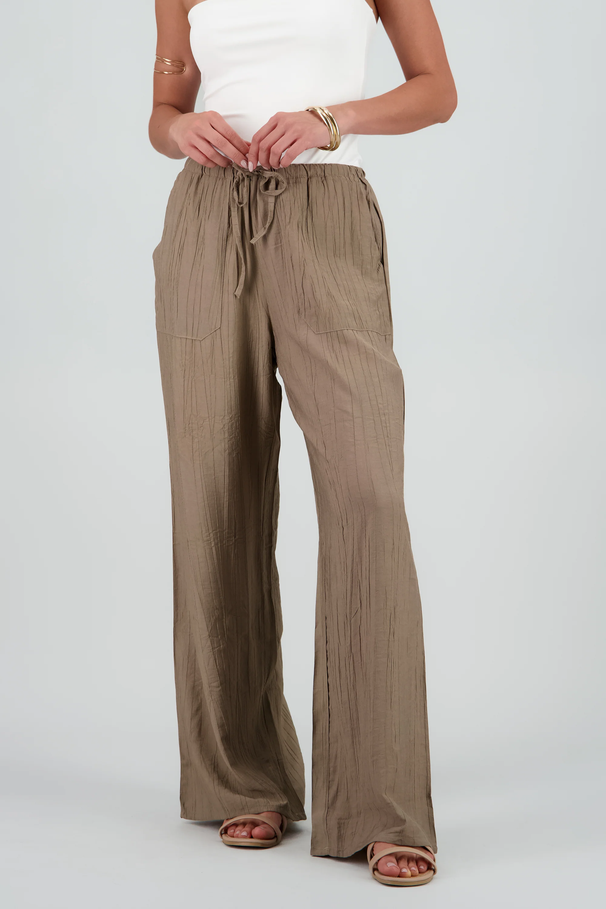 Pantalón fluido detalle jareta funcional - Image 2