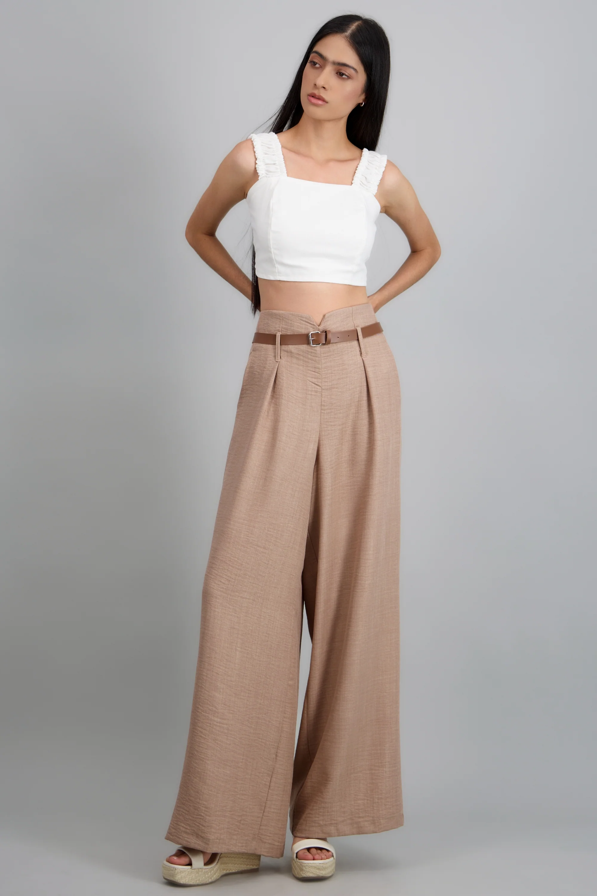Pantalon fluido ligero detalle cinturon - Image 2