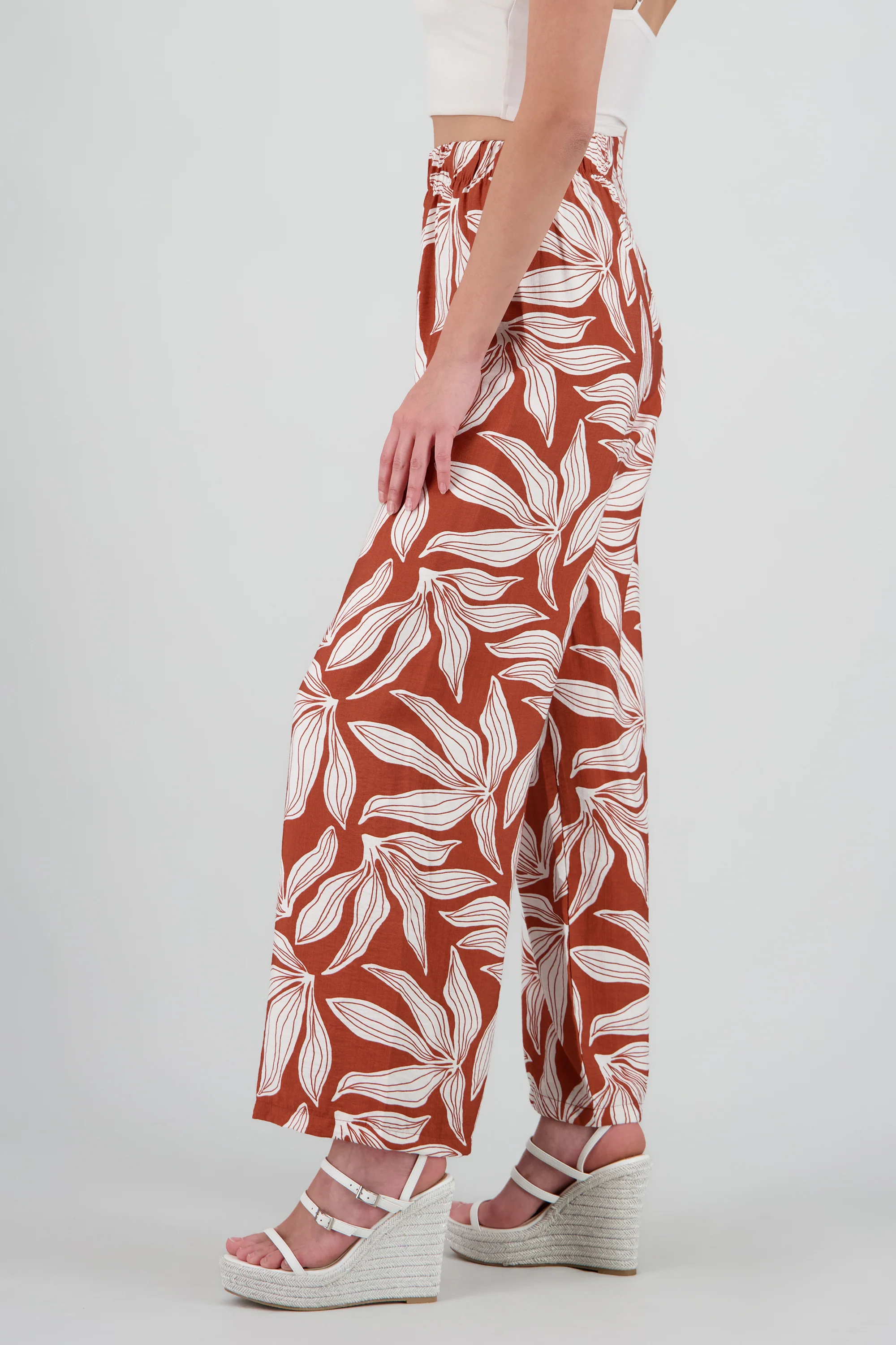 Pantalon fluido resorte estampado flores - Image 3