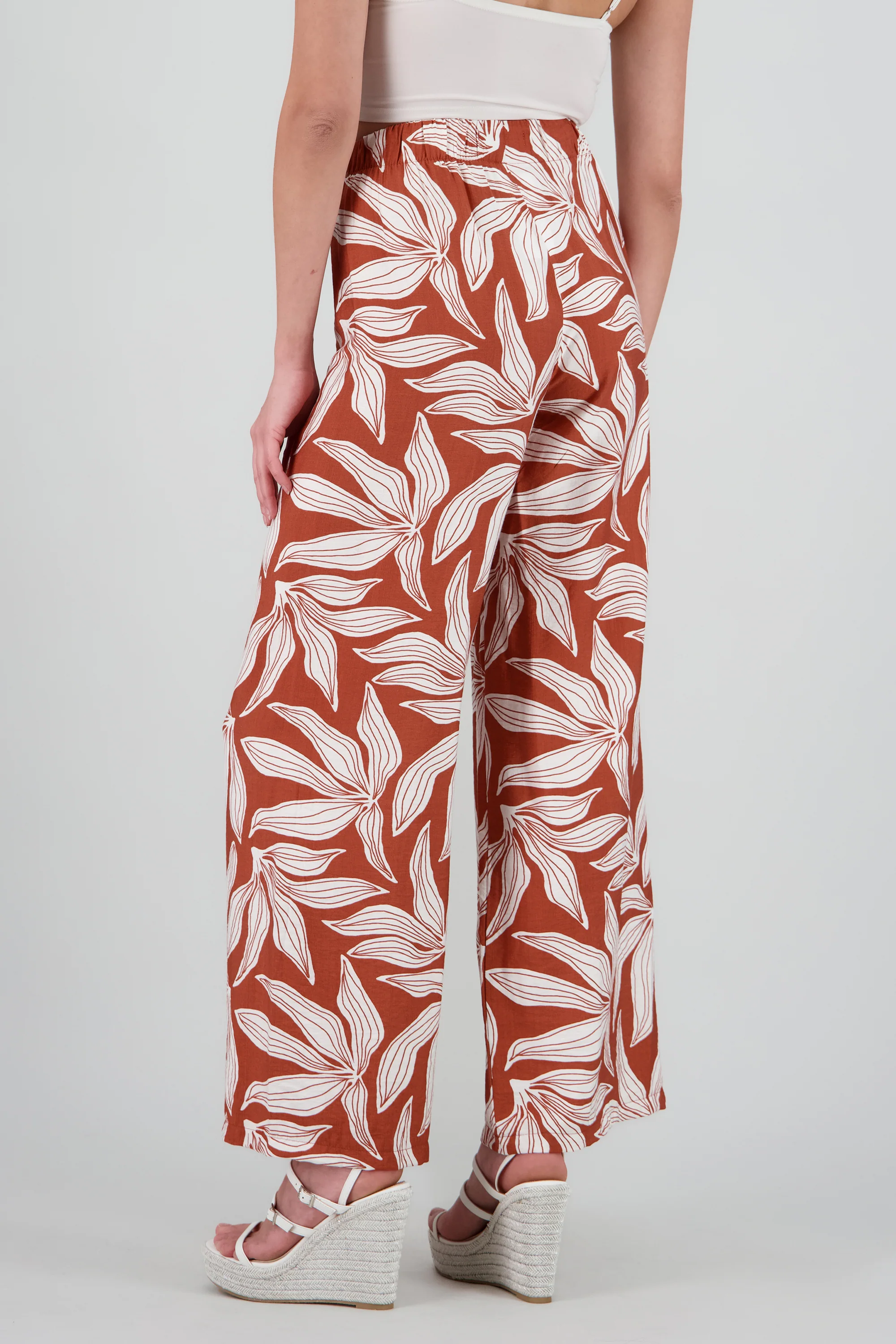 Pantalon fluido resorte estampado flores - Image 4