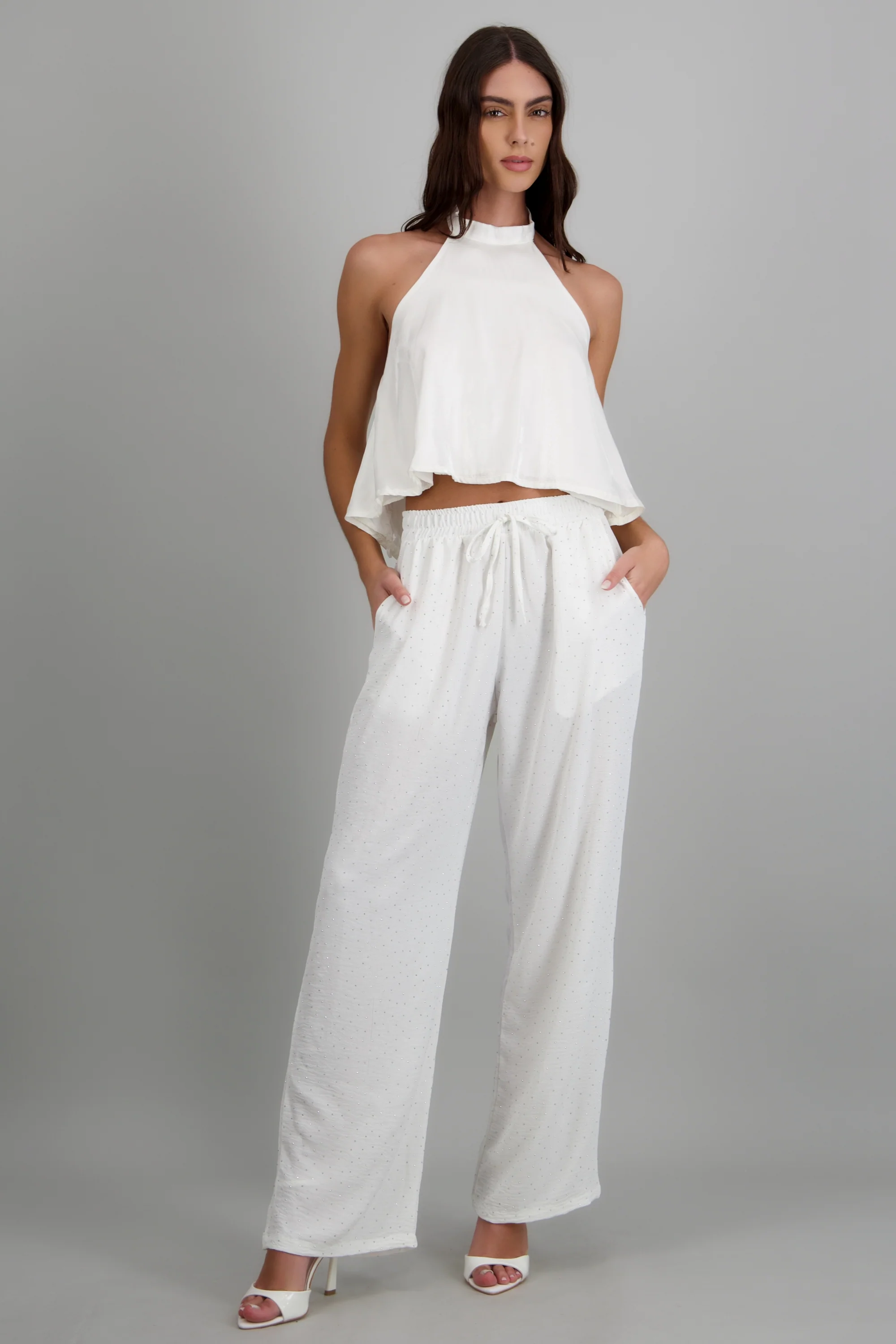 Pantalon ligero detalle brillos