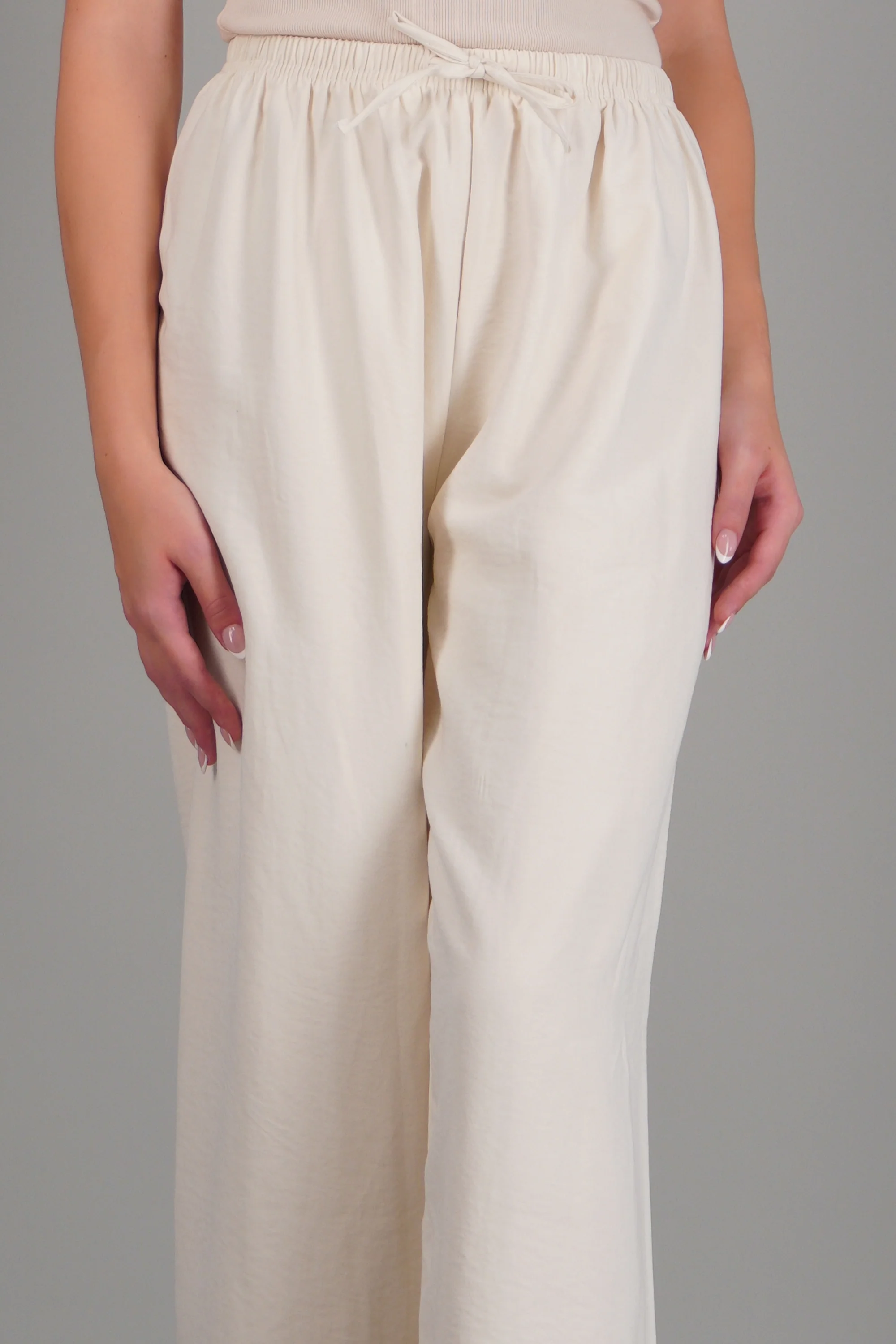 Pantalón liso - Image 5