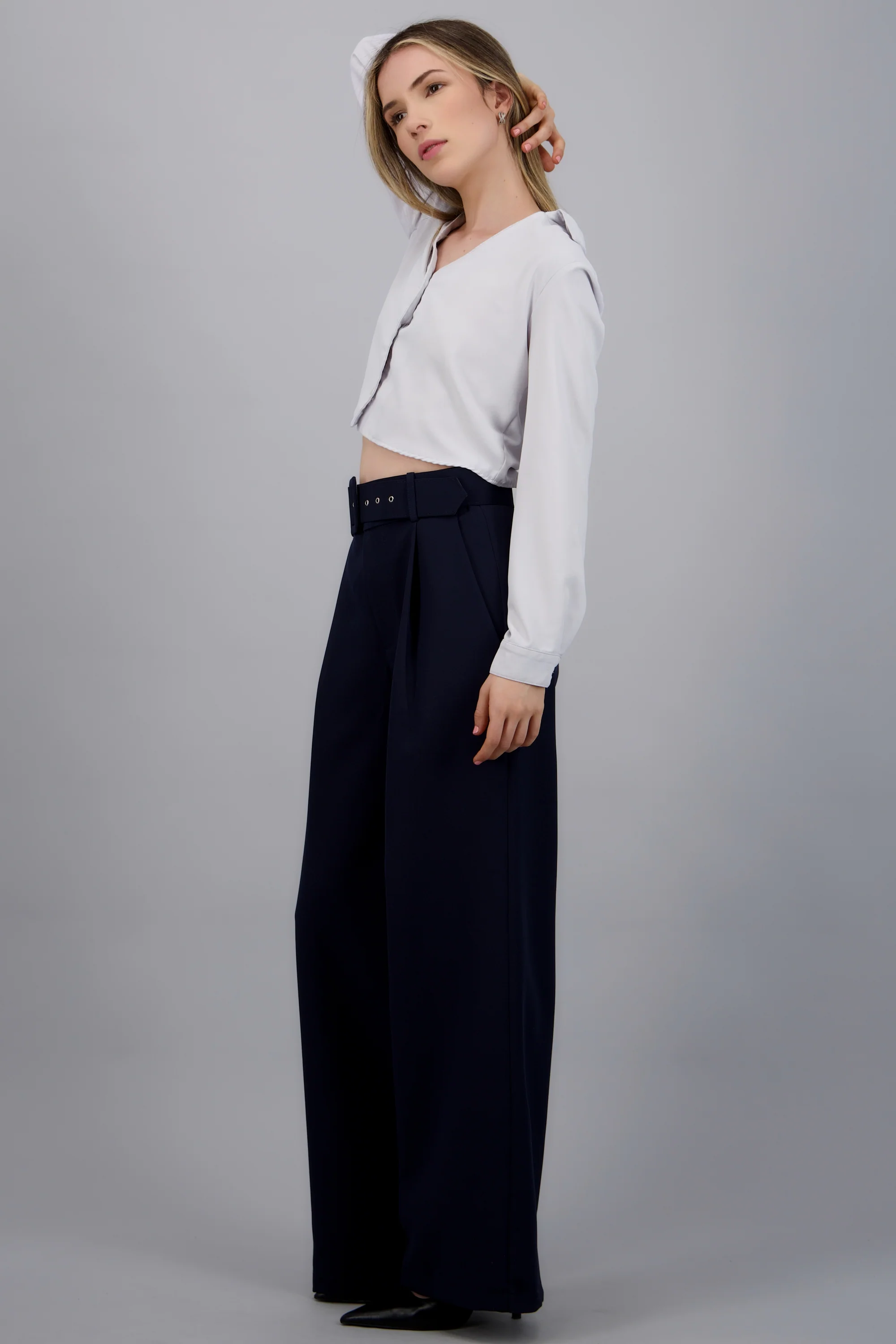 Pantalón liso cinturón - Image 2