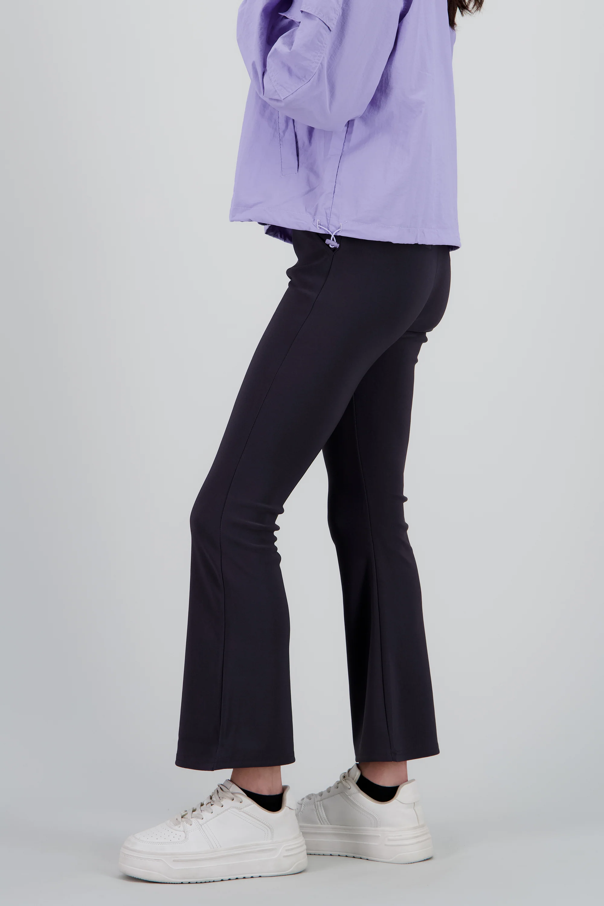 Pantalon liso flare - Image 3