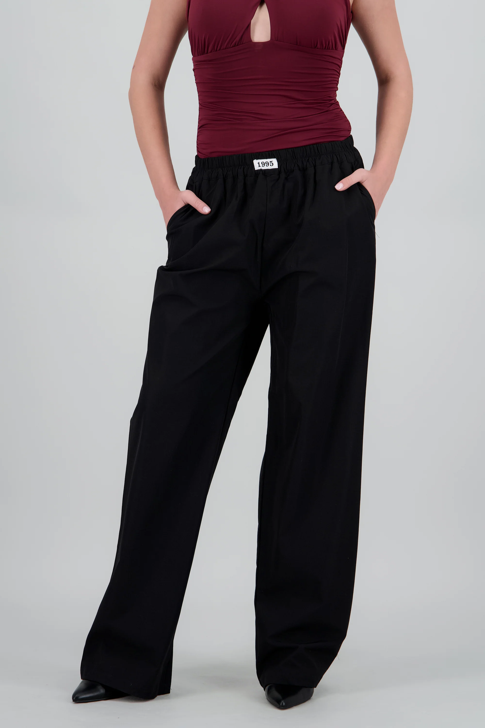 Pantalon liso recto detalle pretina - Image 2