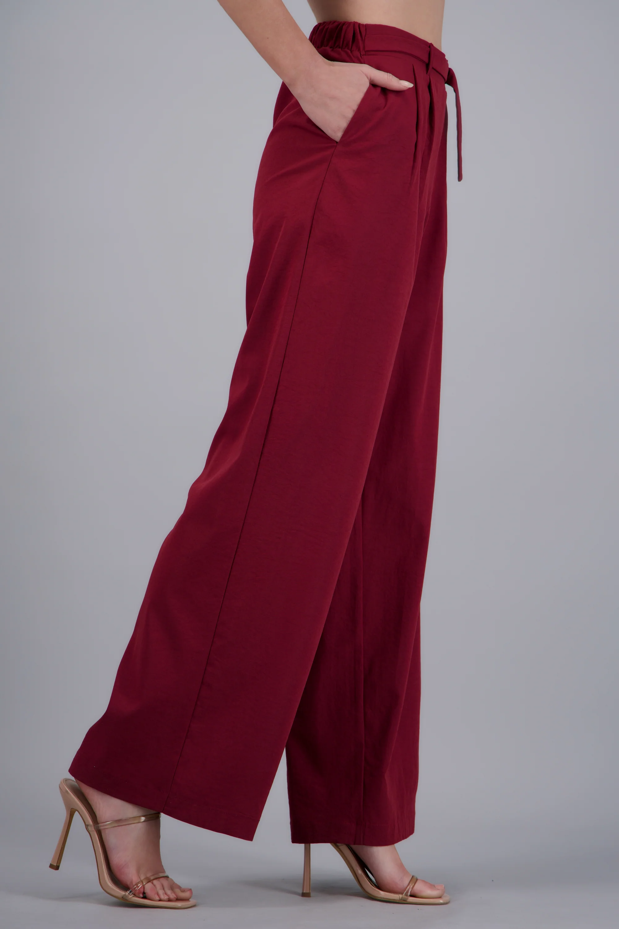 Pantalón pinzas detalle cinturón - Image 3