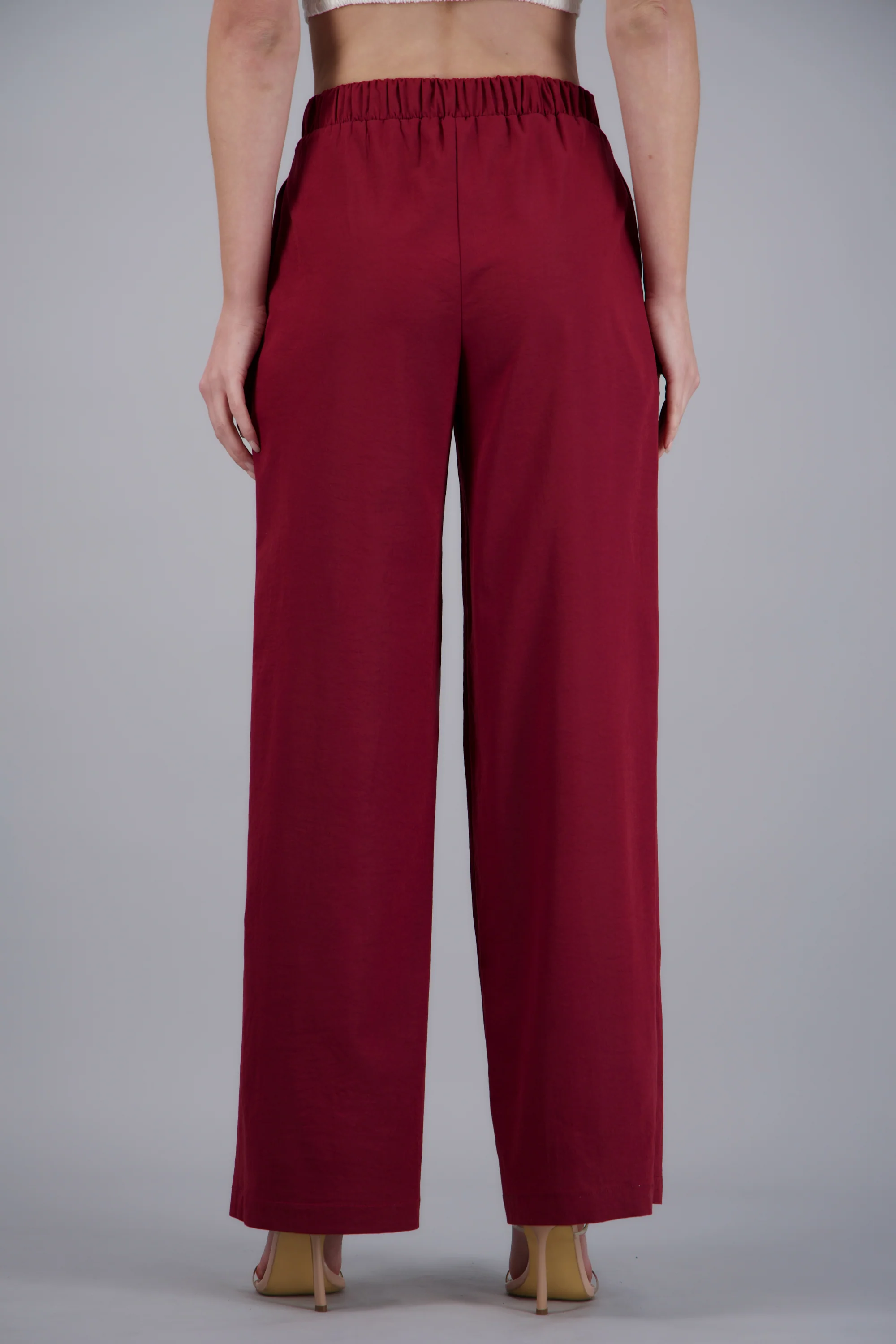 Pantalón pinzas detalle cinturón - Image 4
