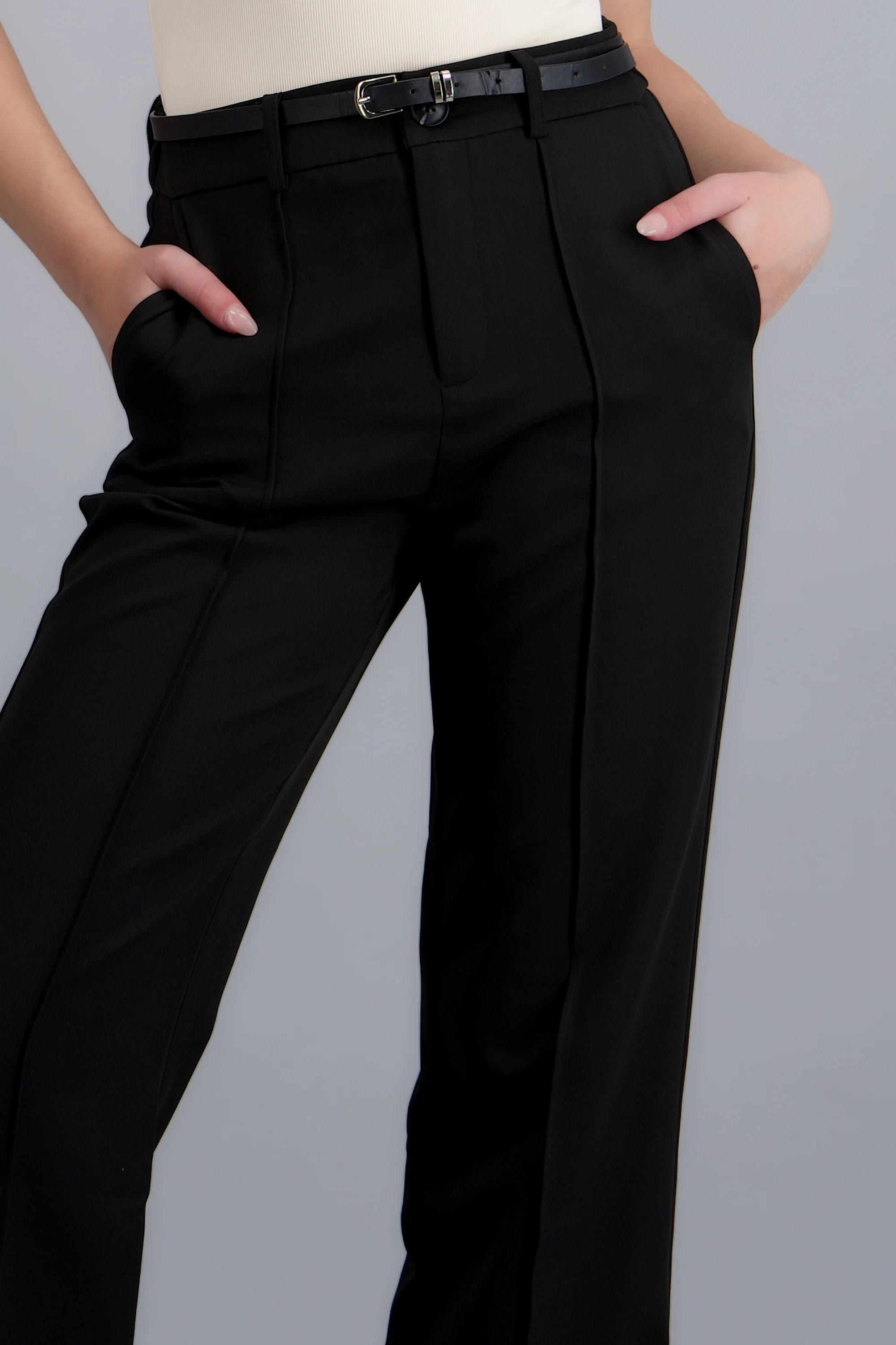 Pantalon recto con cinturon - Image 5