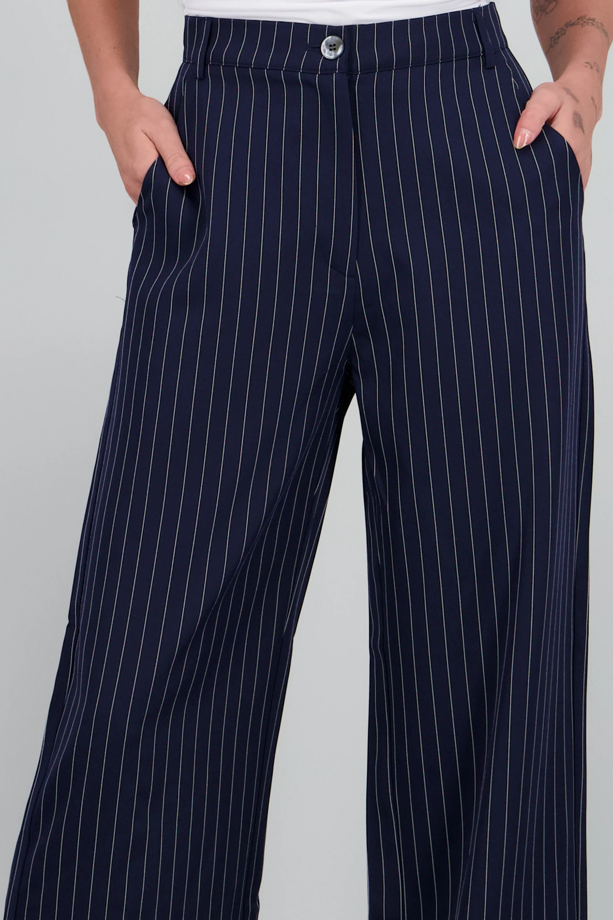 Pantalon recto de rayas - Image 5