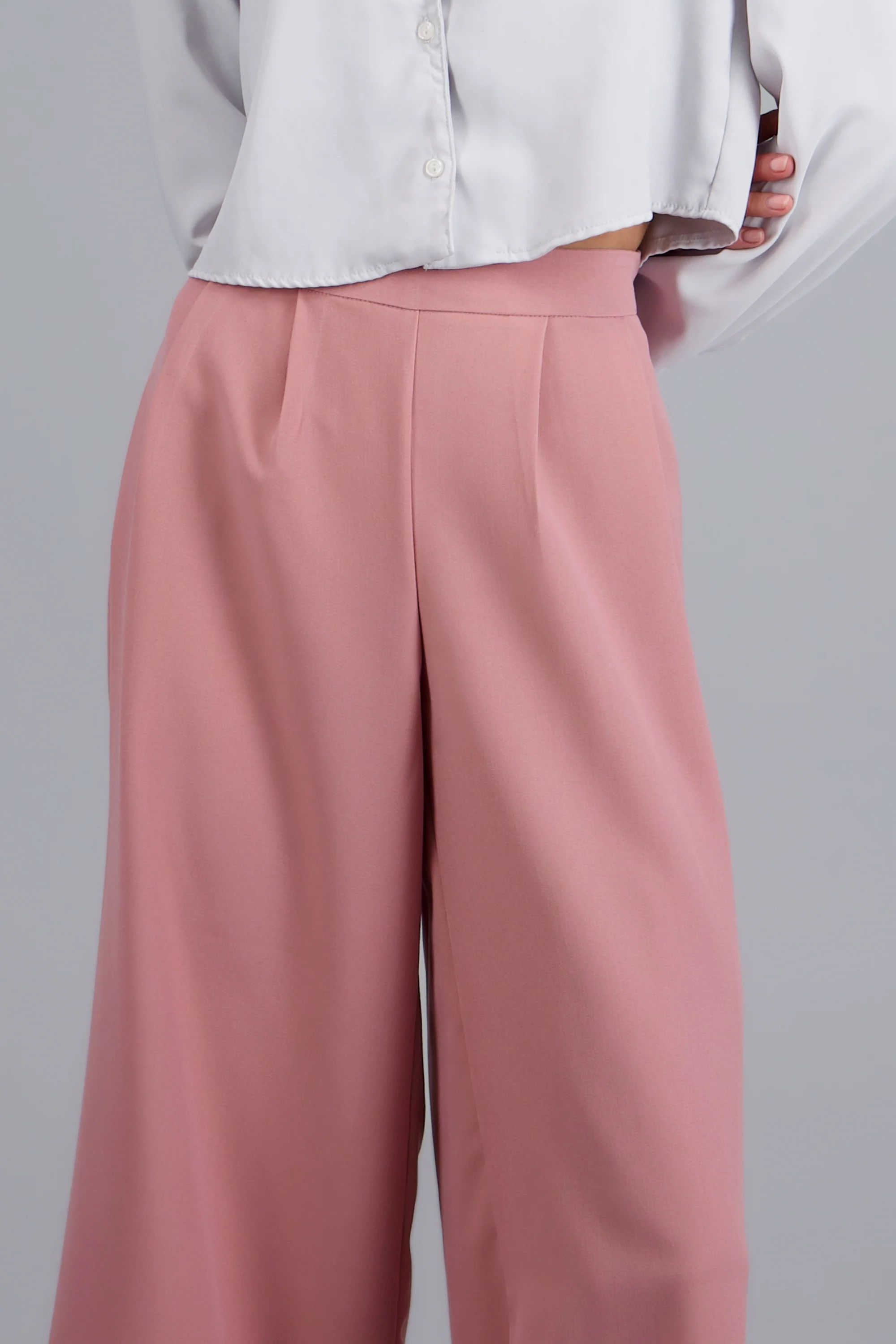 pantalon recto detalle pinzas - Image 5