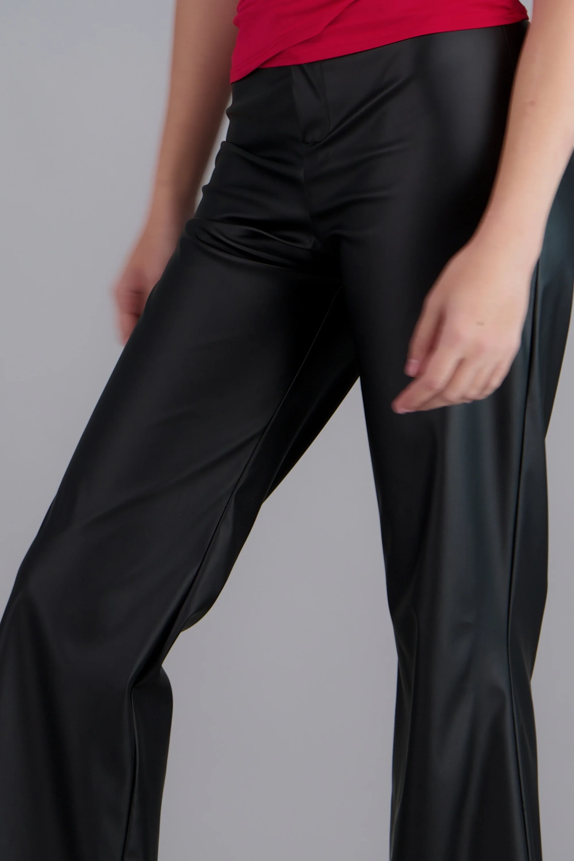 Pantalon Recto PU - Image 5
