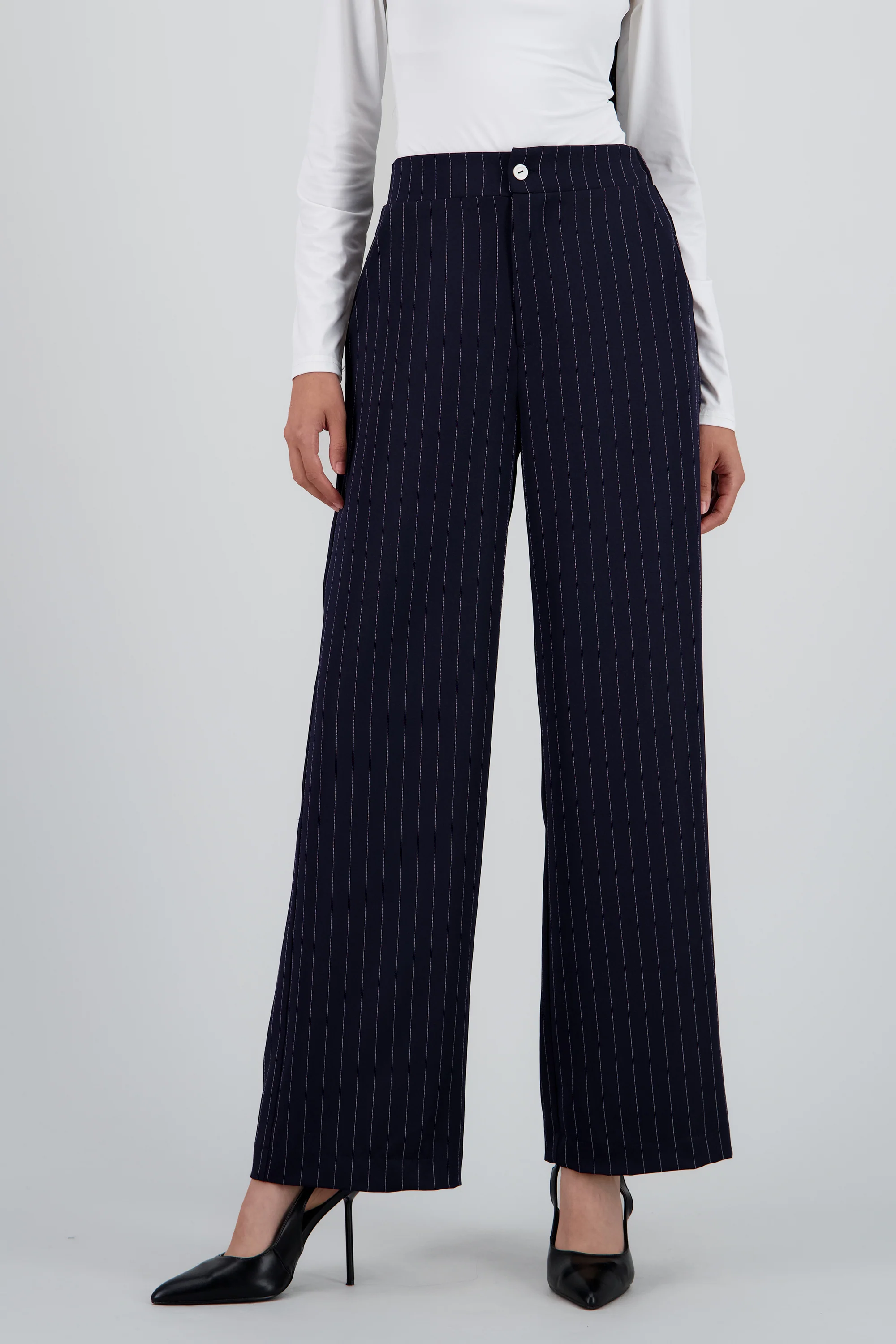 Pantalon recto sastreado detalle boton - Image 2