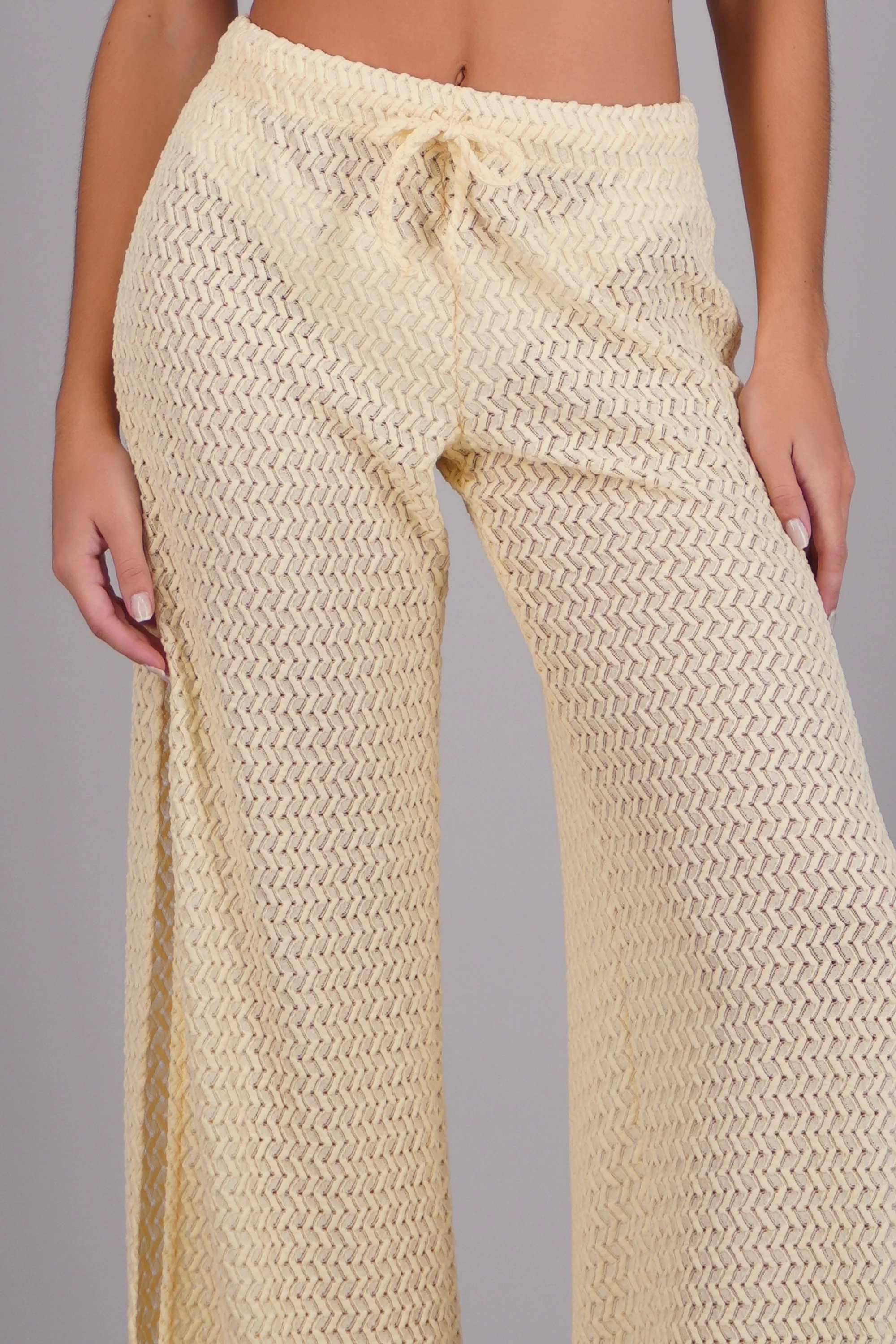 Pantalon salida textura abertura - Image 5