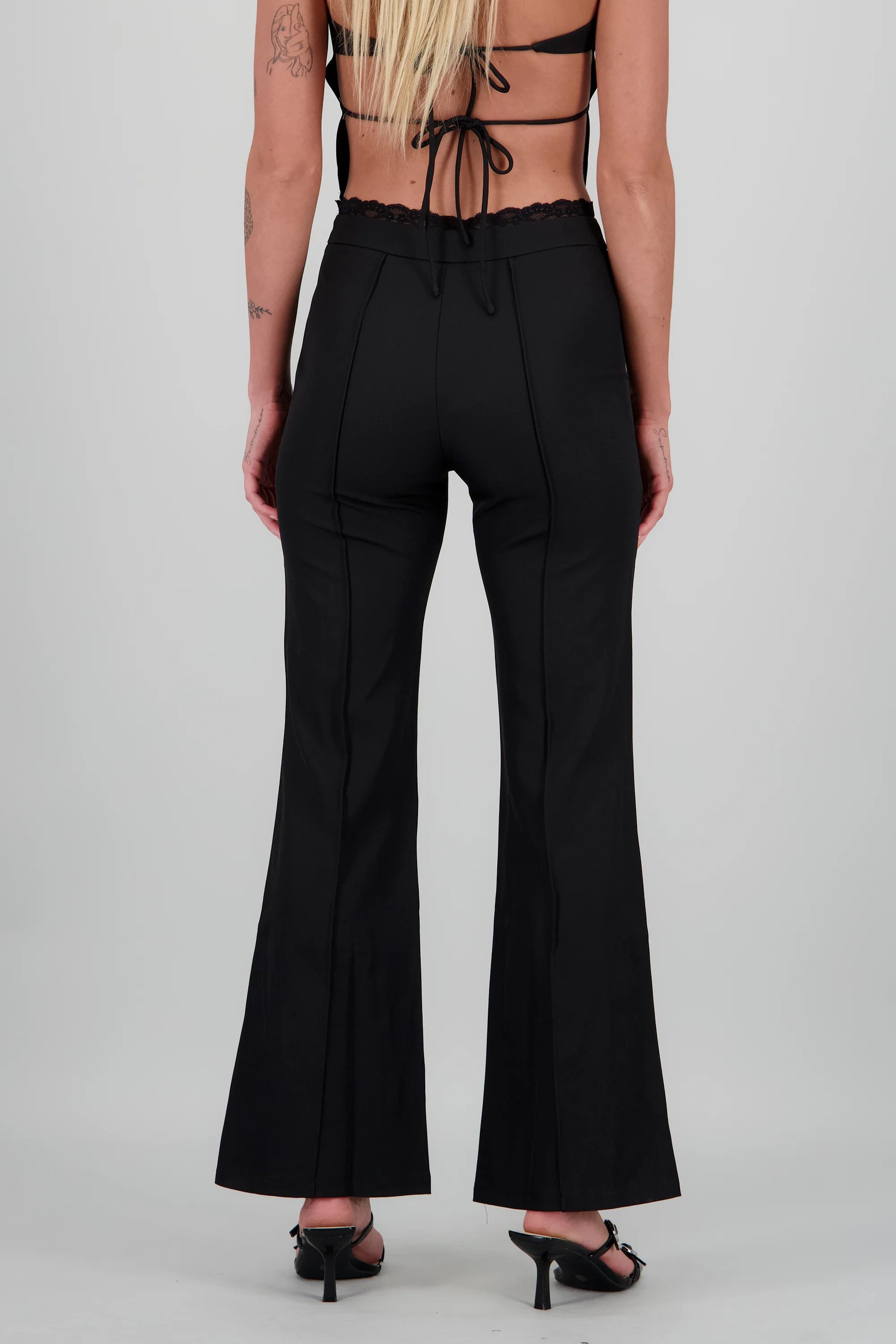 Pantalon sastreado detalle encaje pretina - Image 4