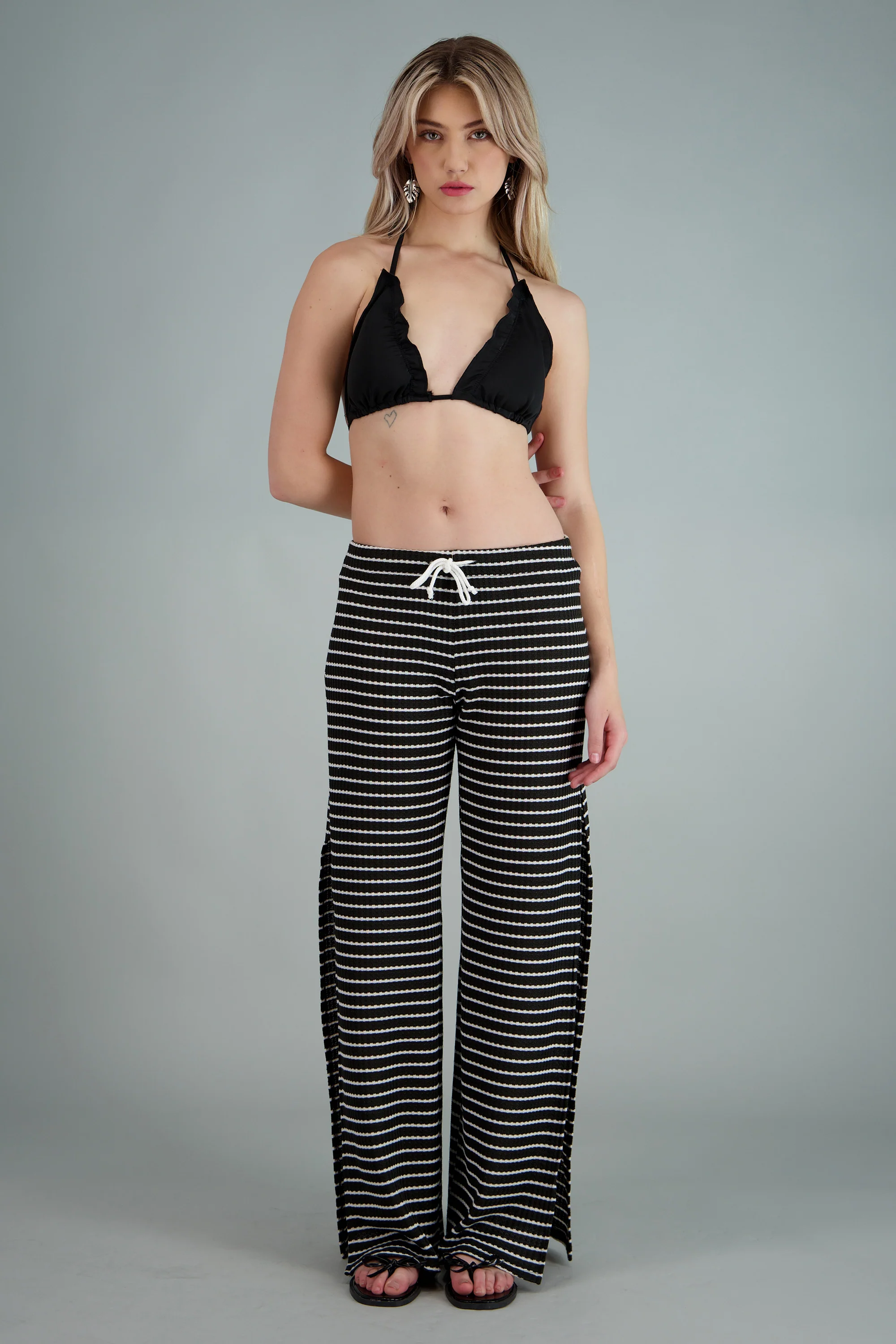 Pantalon textura tejida estampado rayas - Image 2