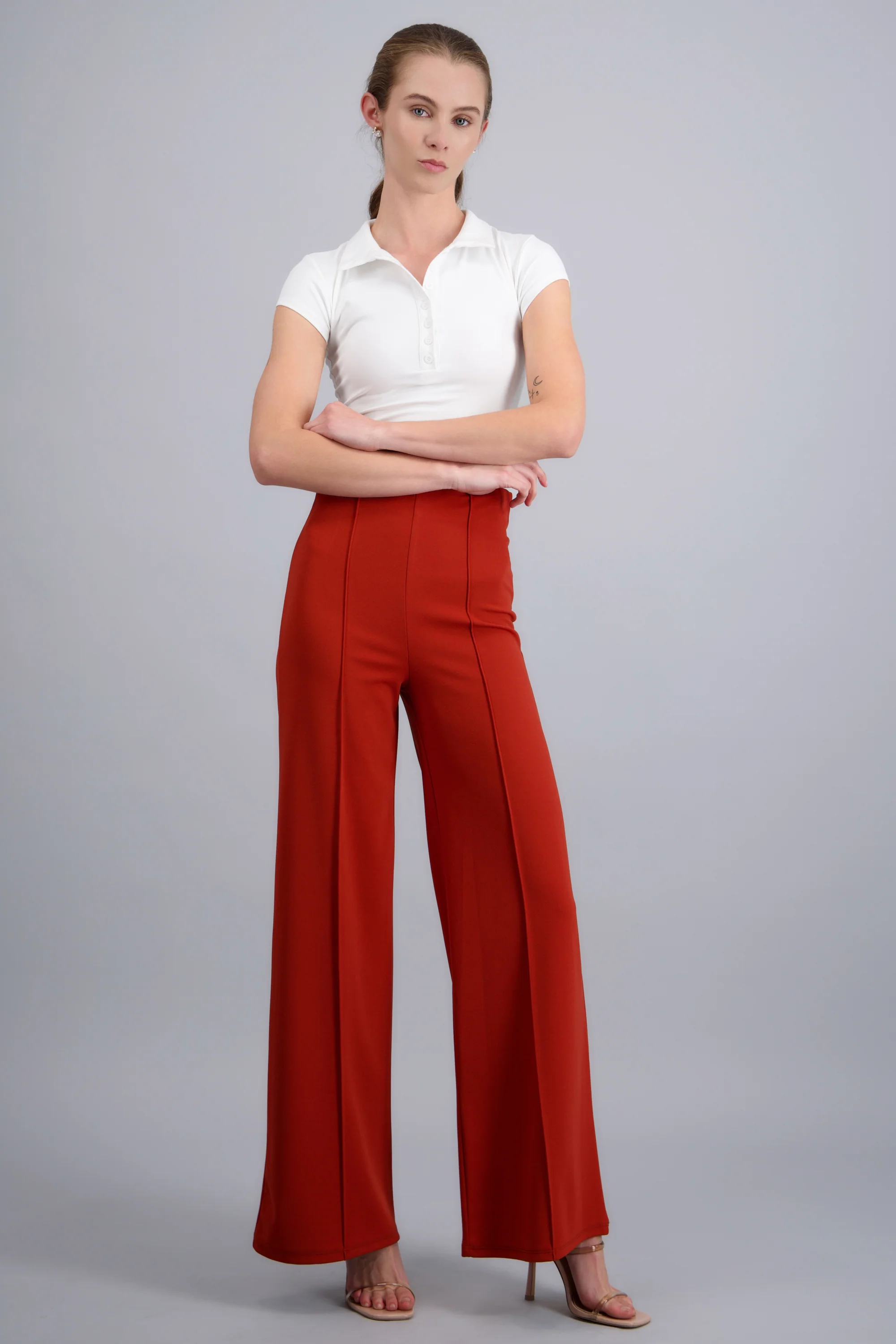 Pantalón Wide Leg Cintura Alta Costuras