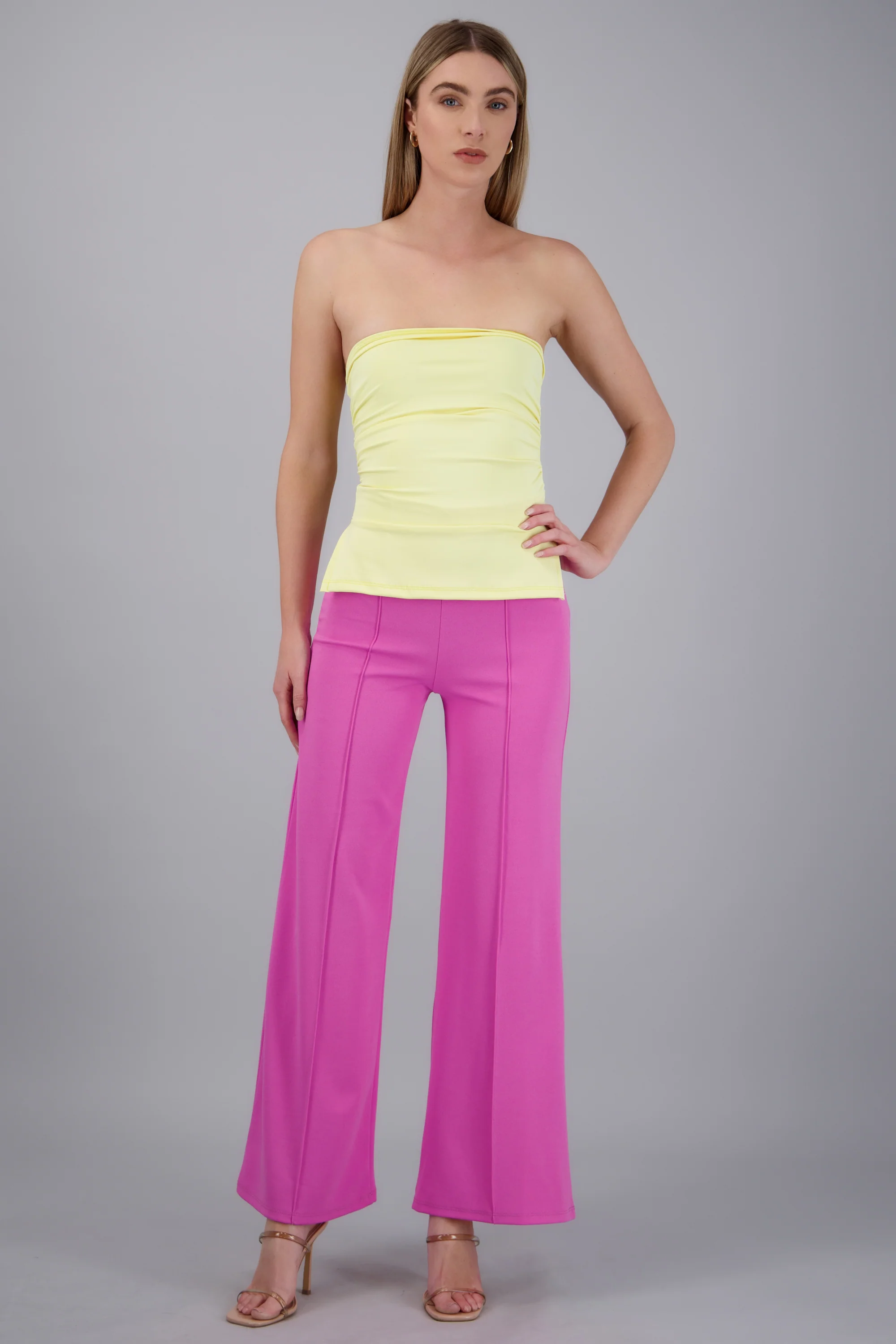 Pantalón Wide Leg Cintura Alta Costuras