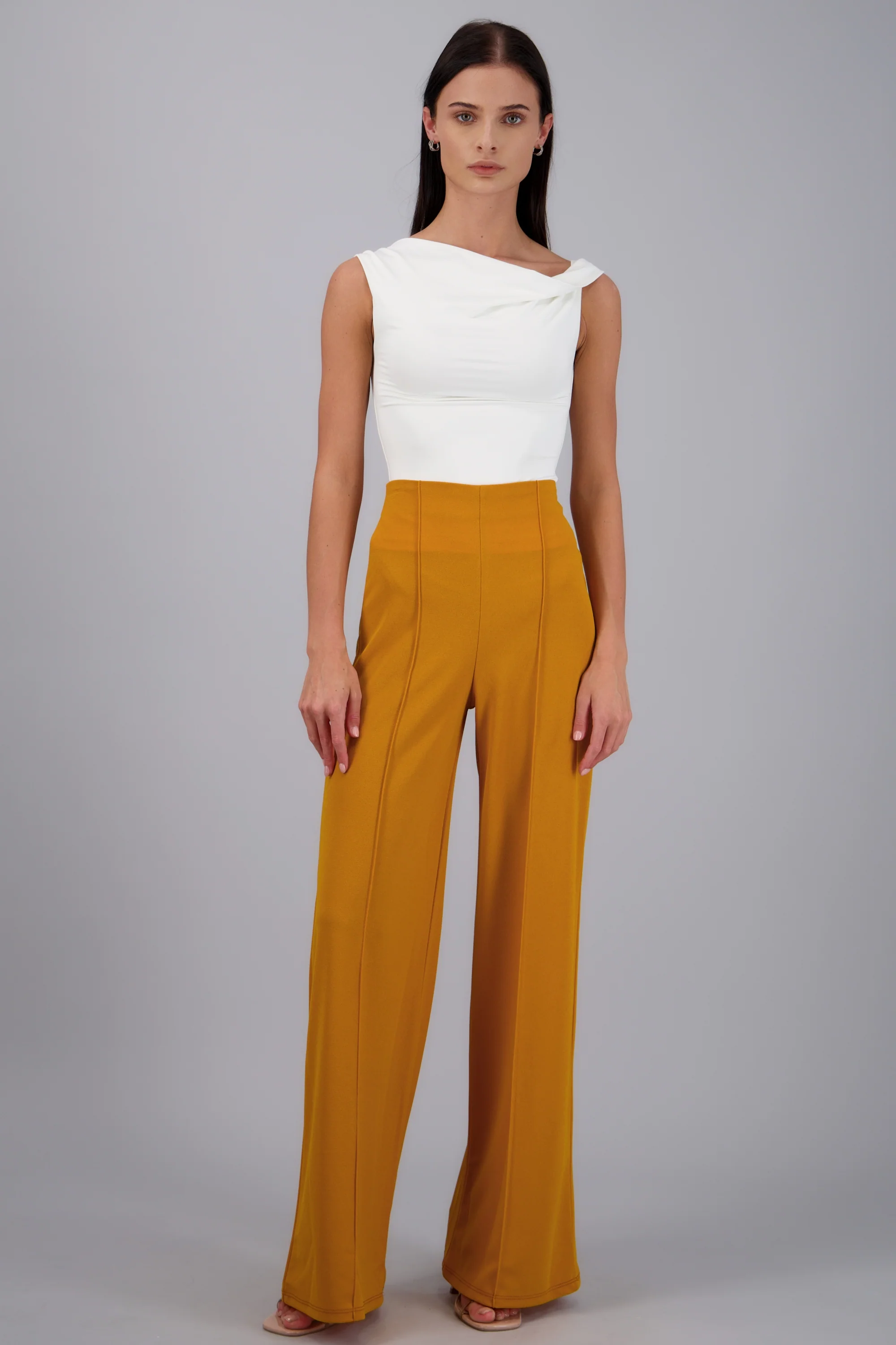 Pantalón Wide Leg Cintura Alta Costuras