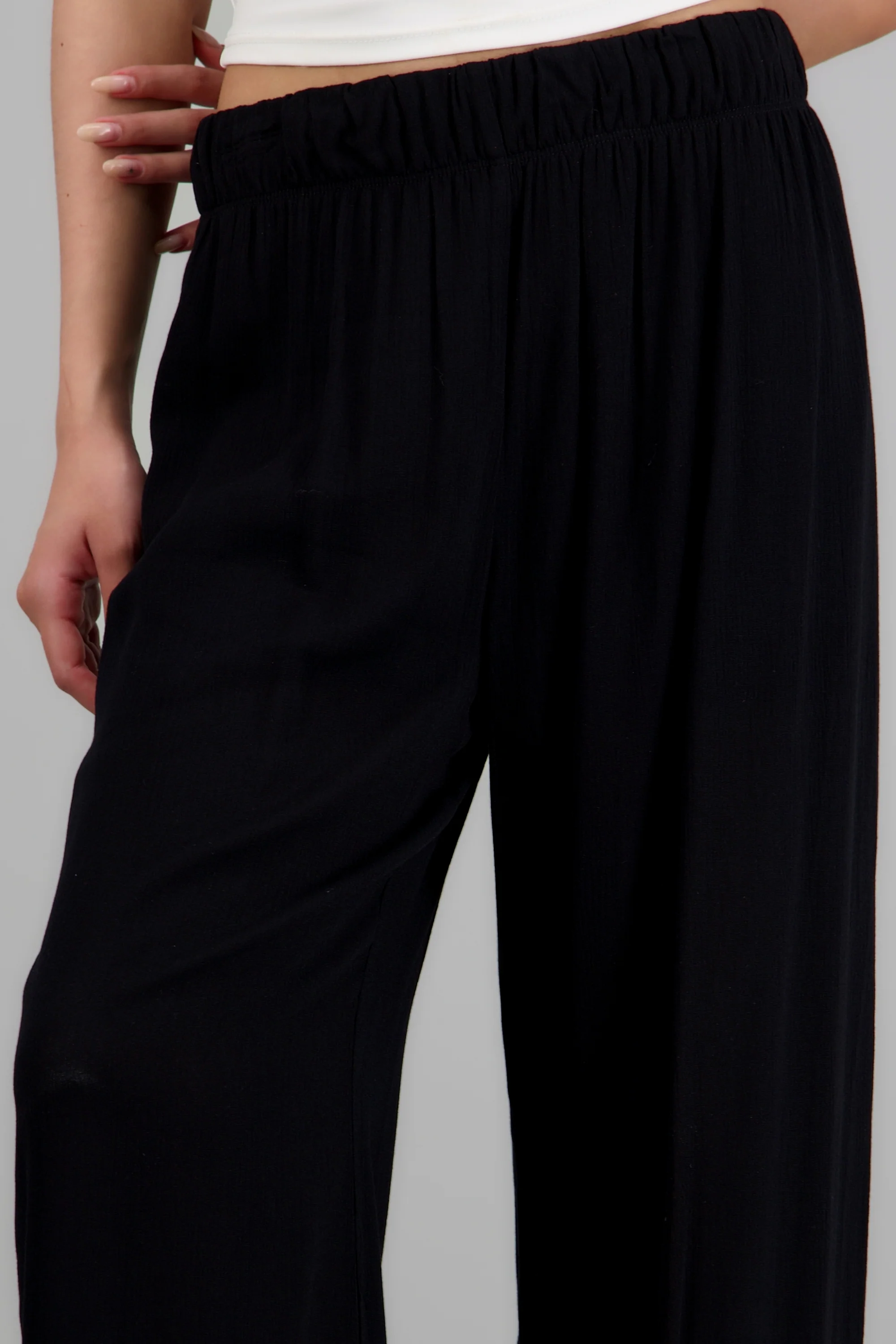 Pantalón amplio - Image 6