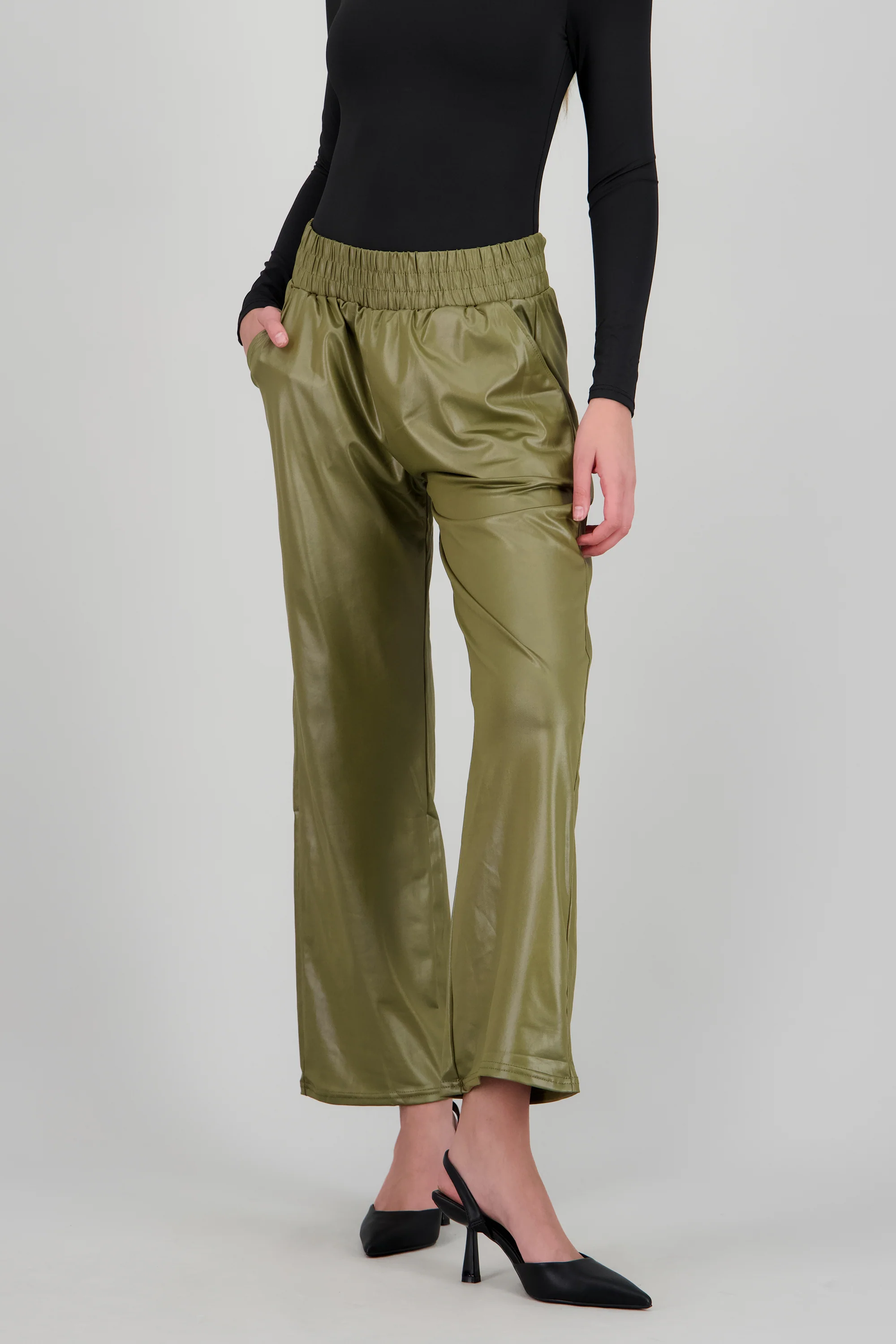Pantalones efecto piel - Image 2