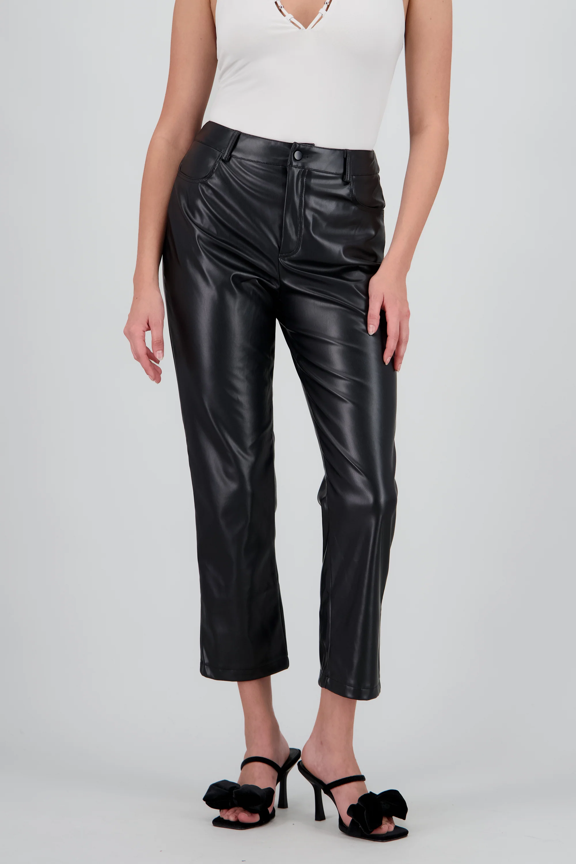 Pantalones efecto piel - Image 2