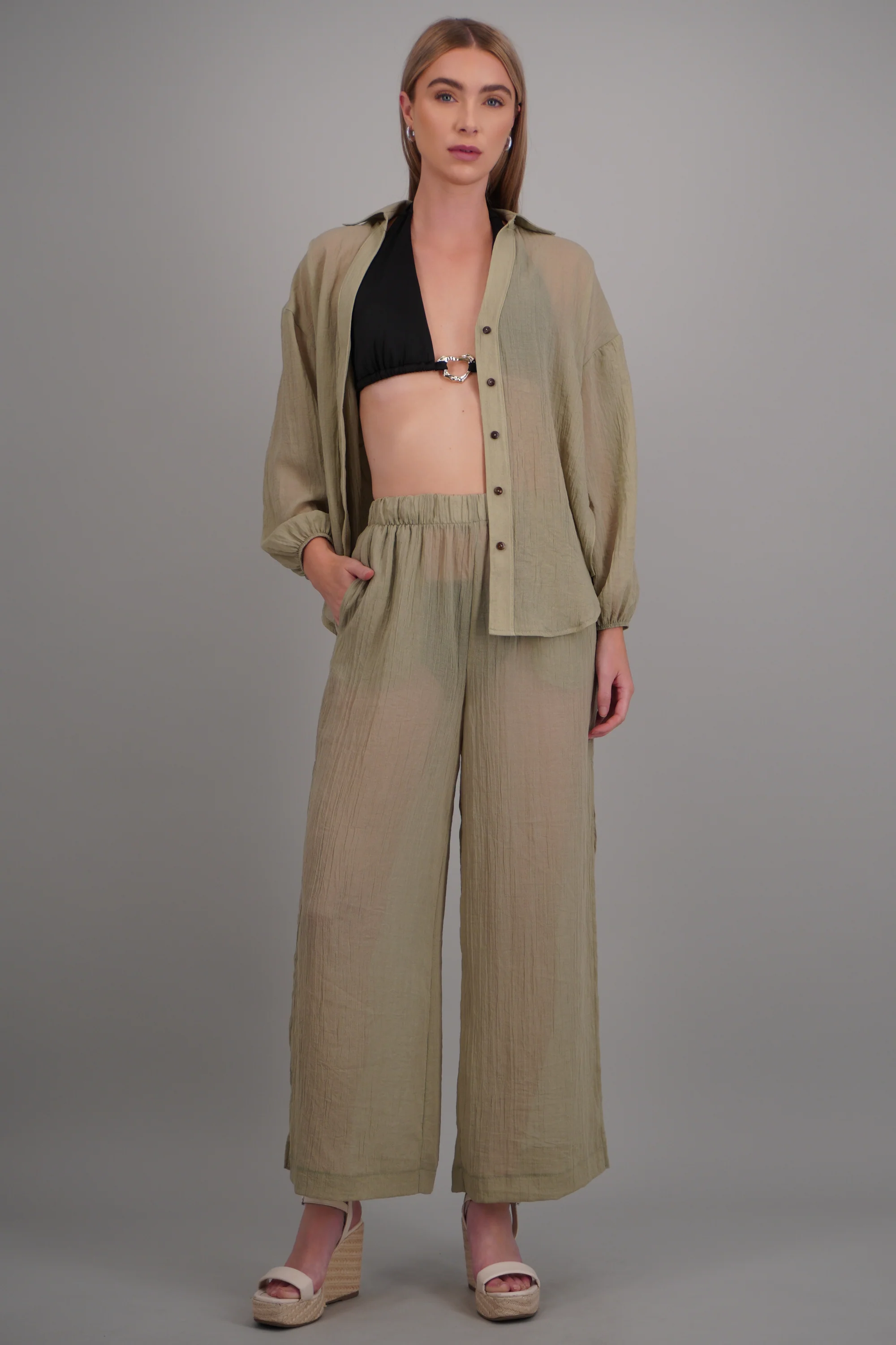 Pantalones ligeros con bolsas
