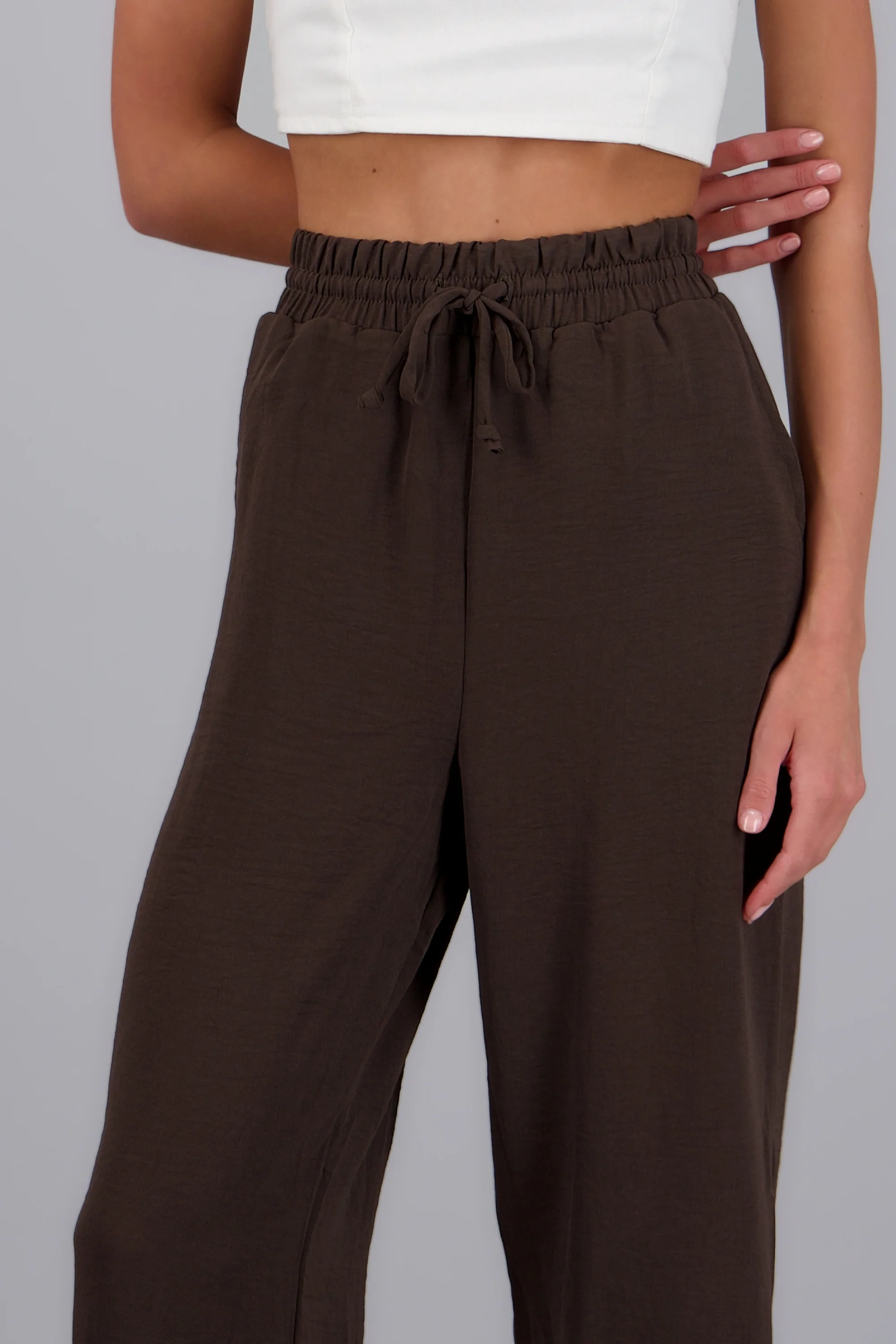 Pantalones lisos con jareta - Image 5