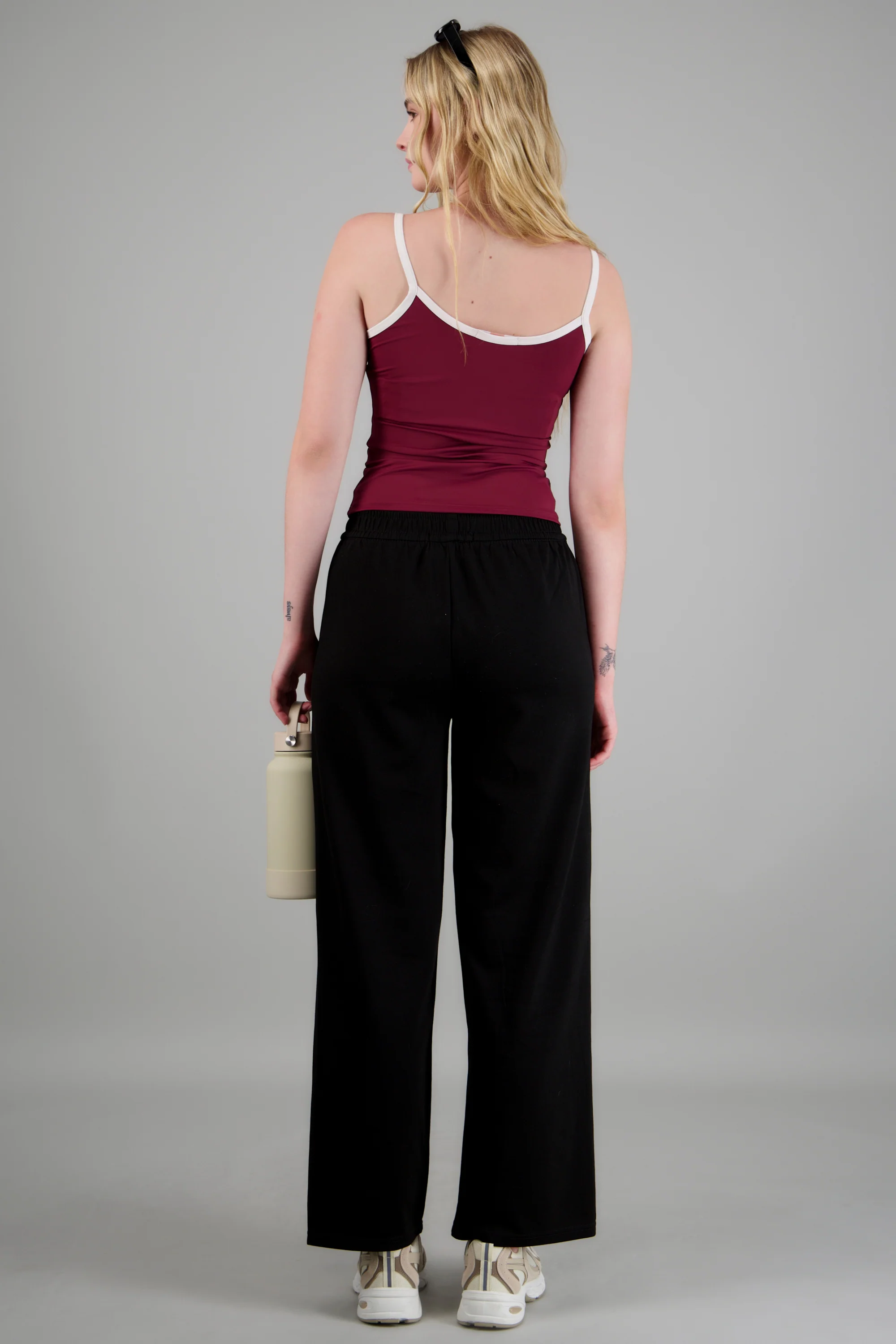 Pants lisos detalle pretina - Image 3
