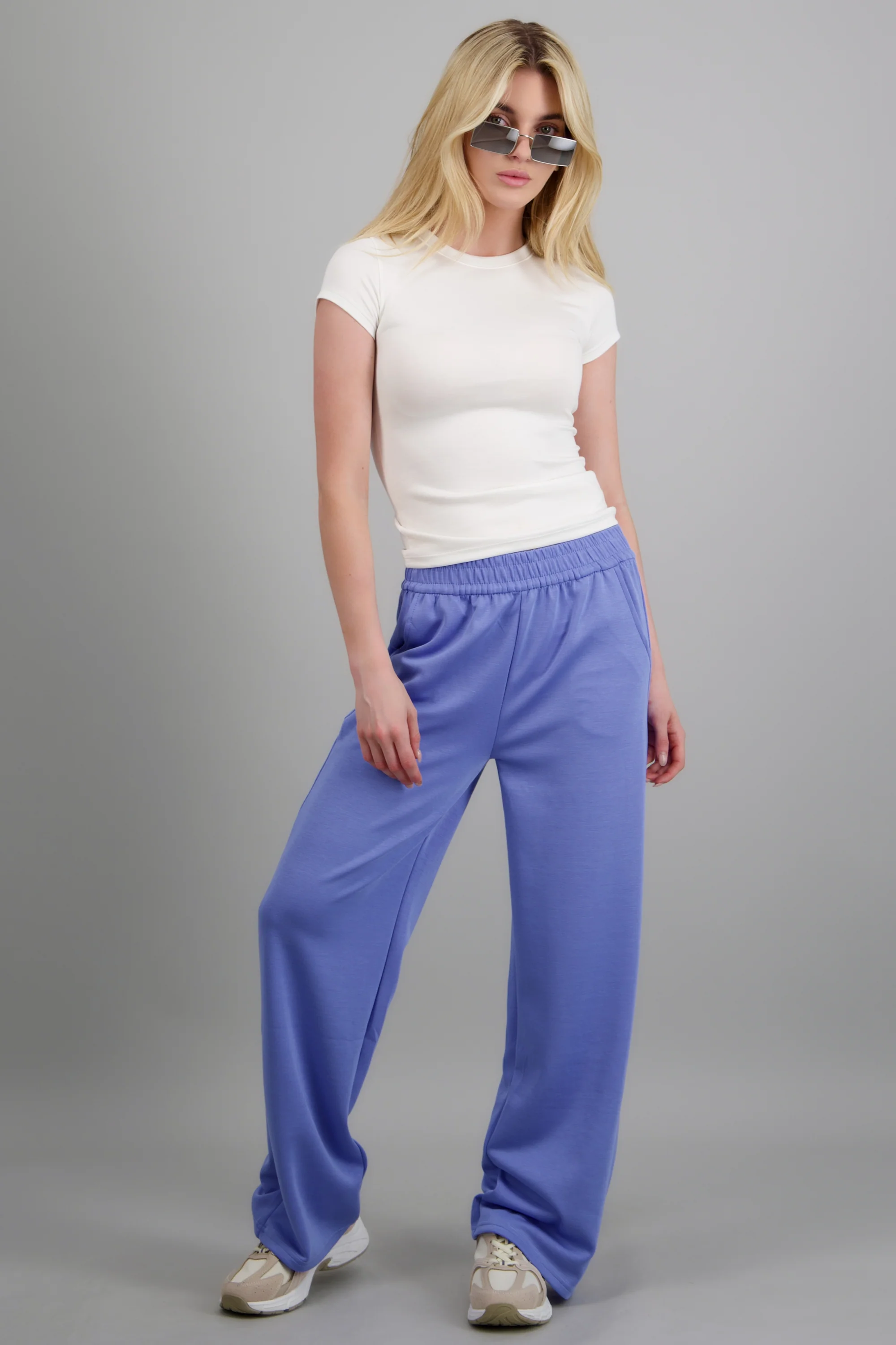Pants lisos detalle pretina
