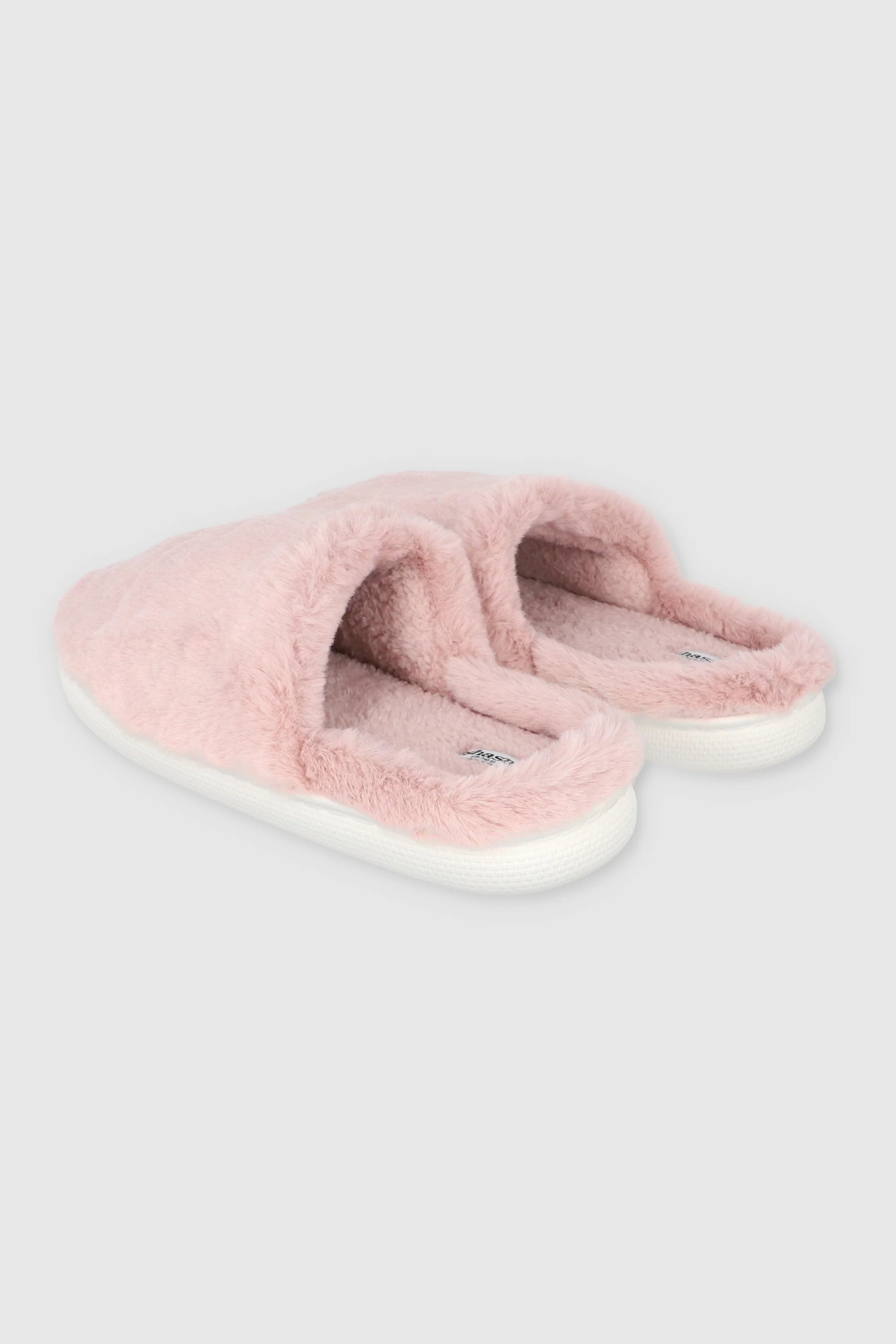 Pantuflas Peluche Monocolor - Image 4