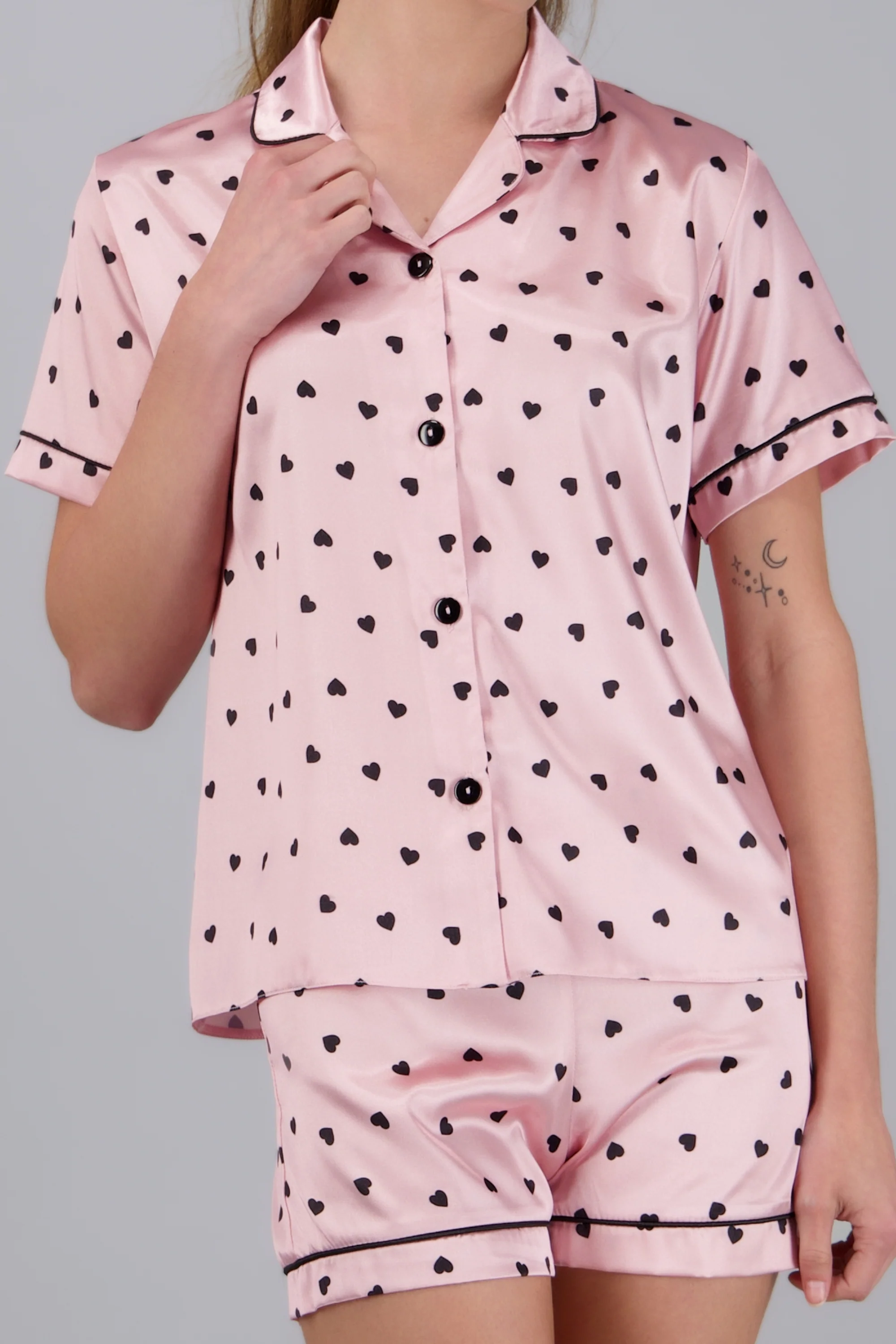 Pijama camisera short corazones - Image 5