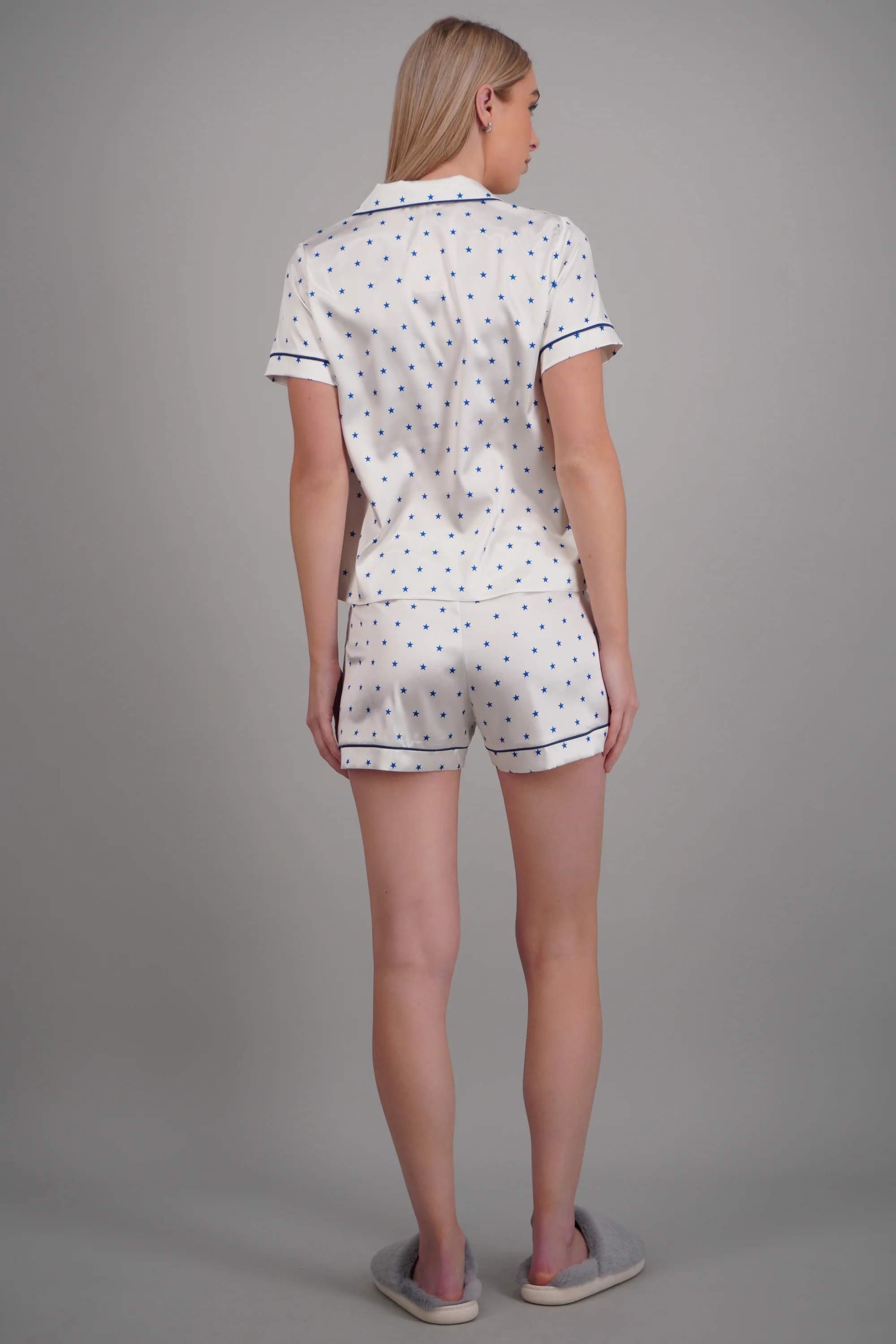 Pijama camisera short estrellas - Image 4