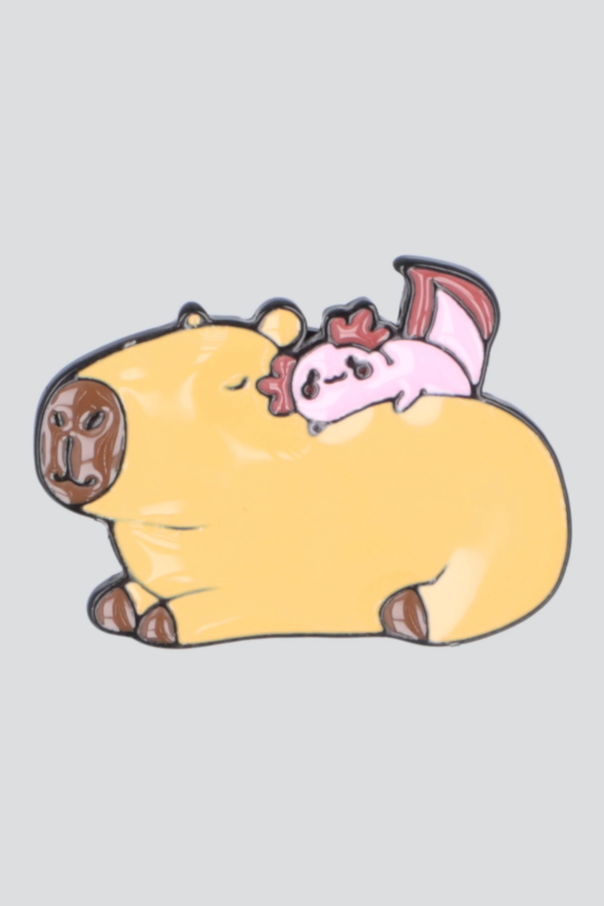 Pin capibara con ajolote