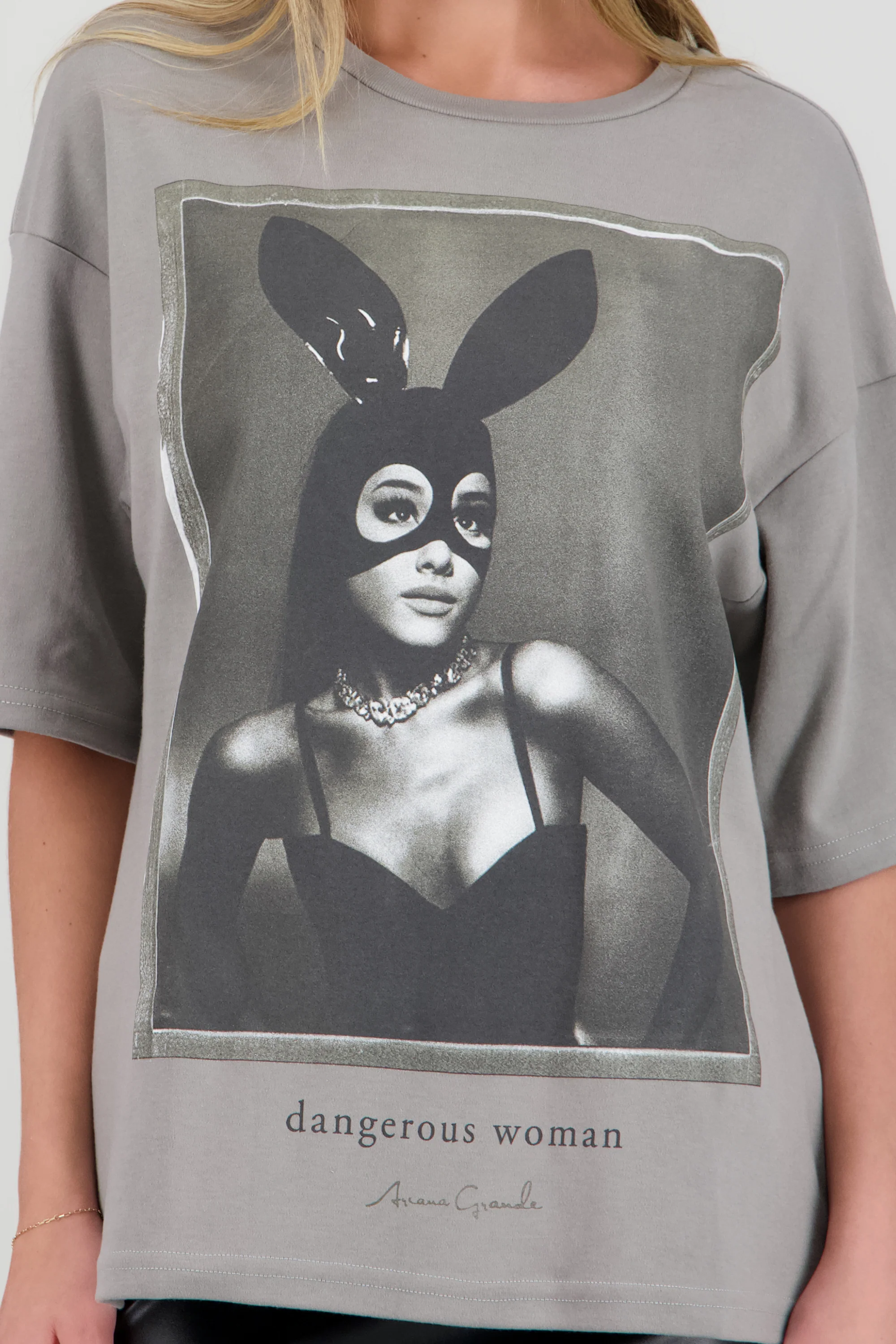 Playera Ariana Grande Dangerous woman - Image 6