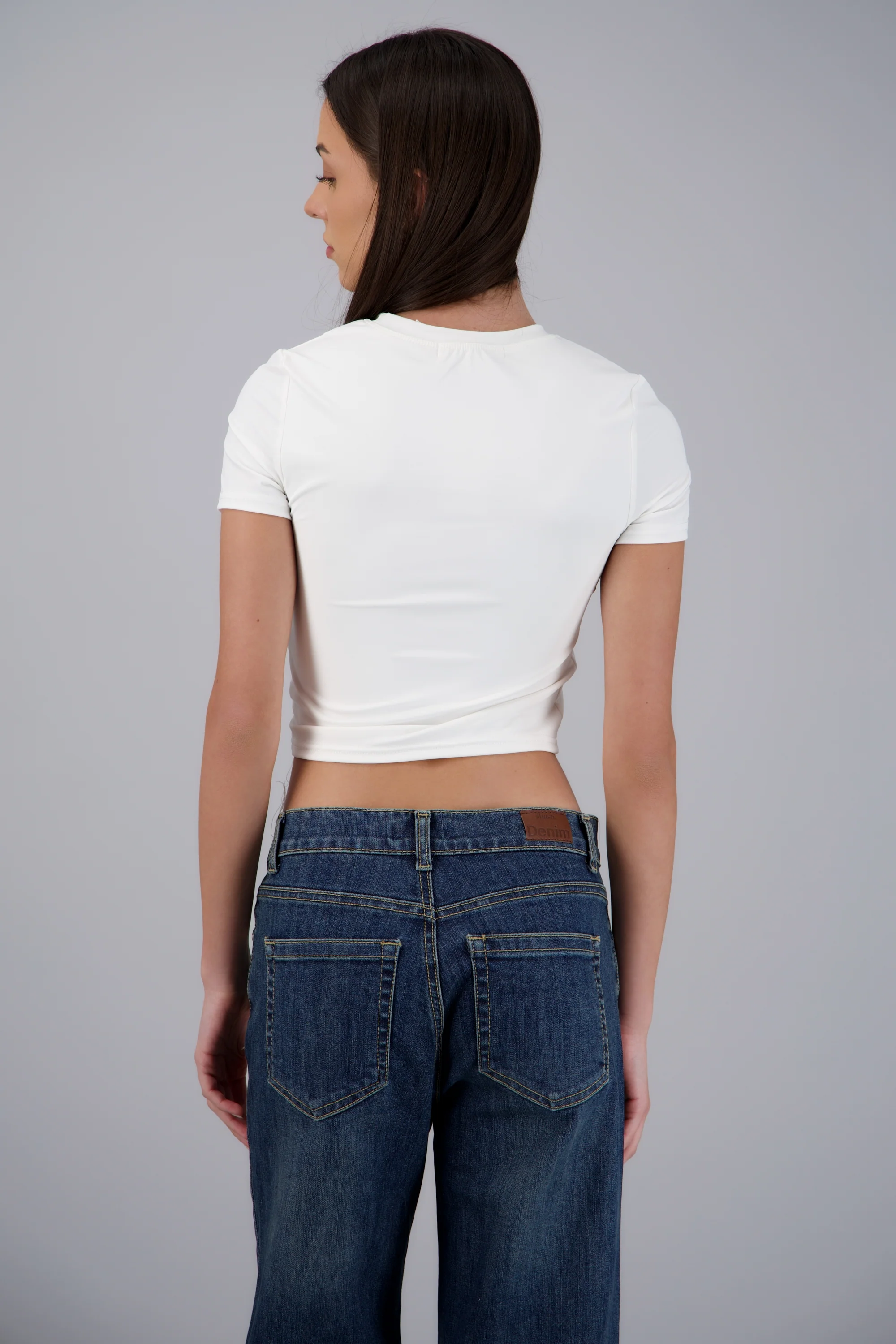 Playera basica manga corta - Image 4