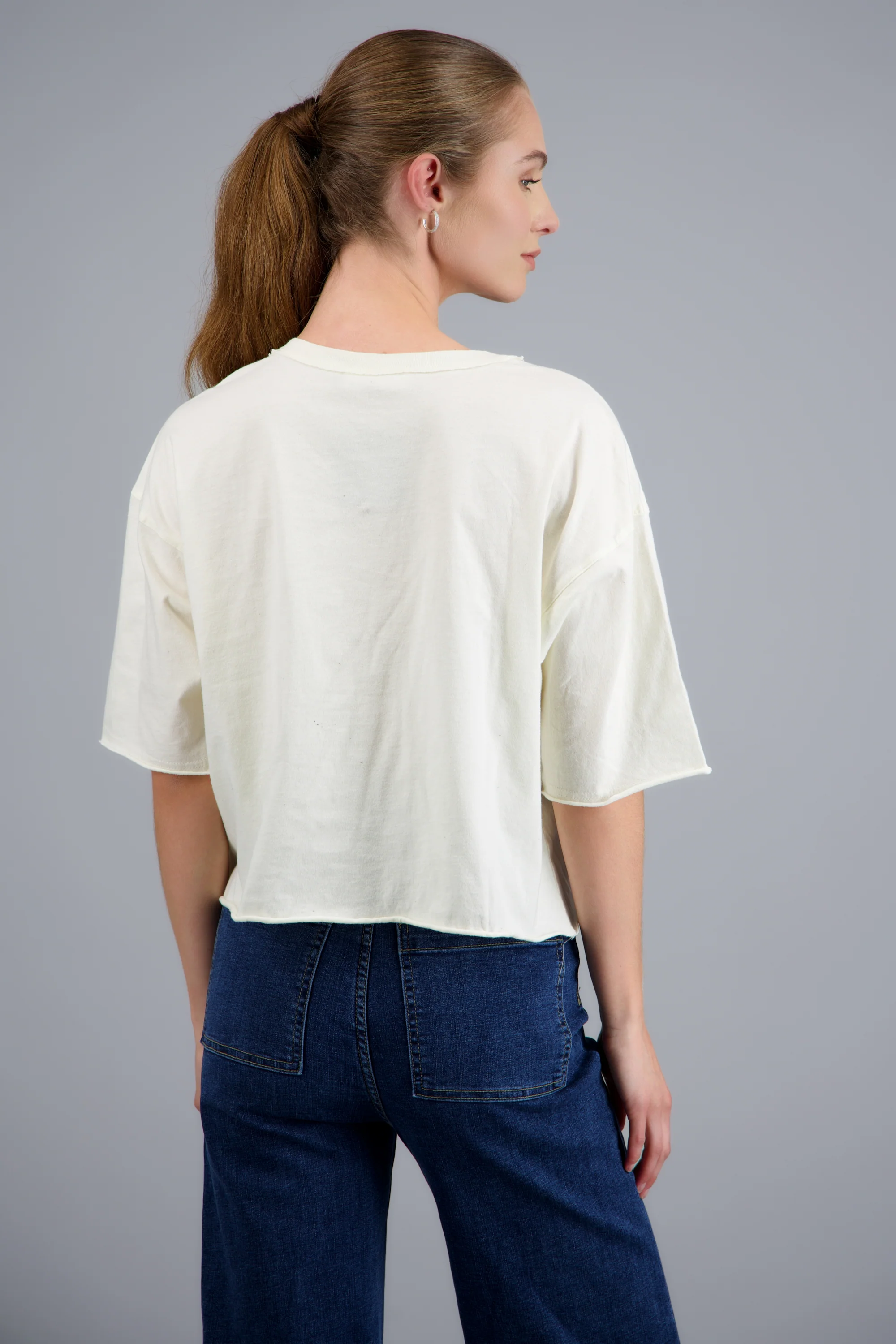 Playera crop fit boxy - Image 4