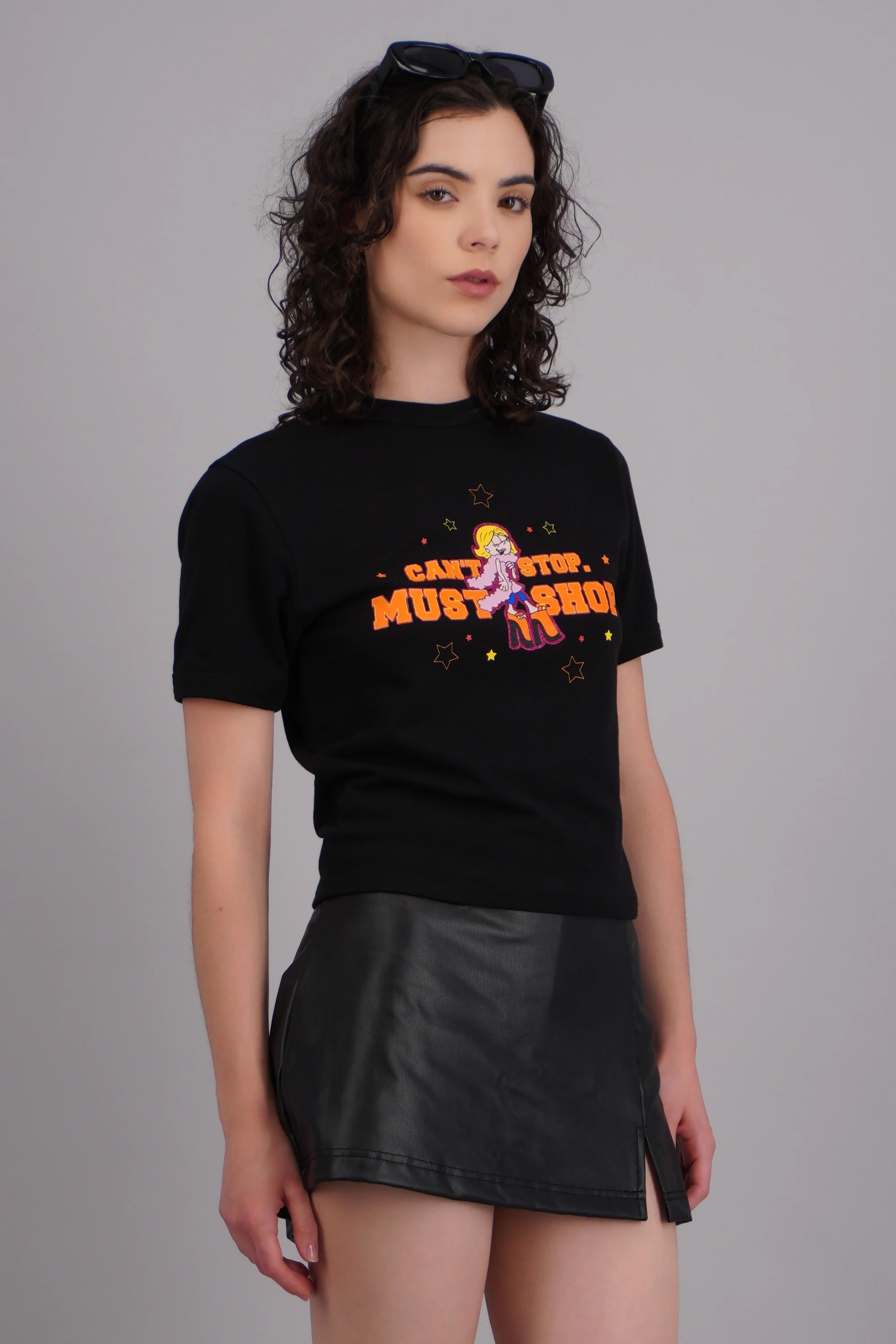 Playera crop manga corta Lizzie Mcguire - Image 2
