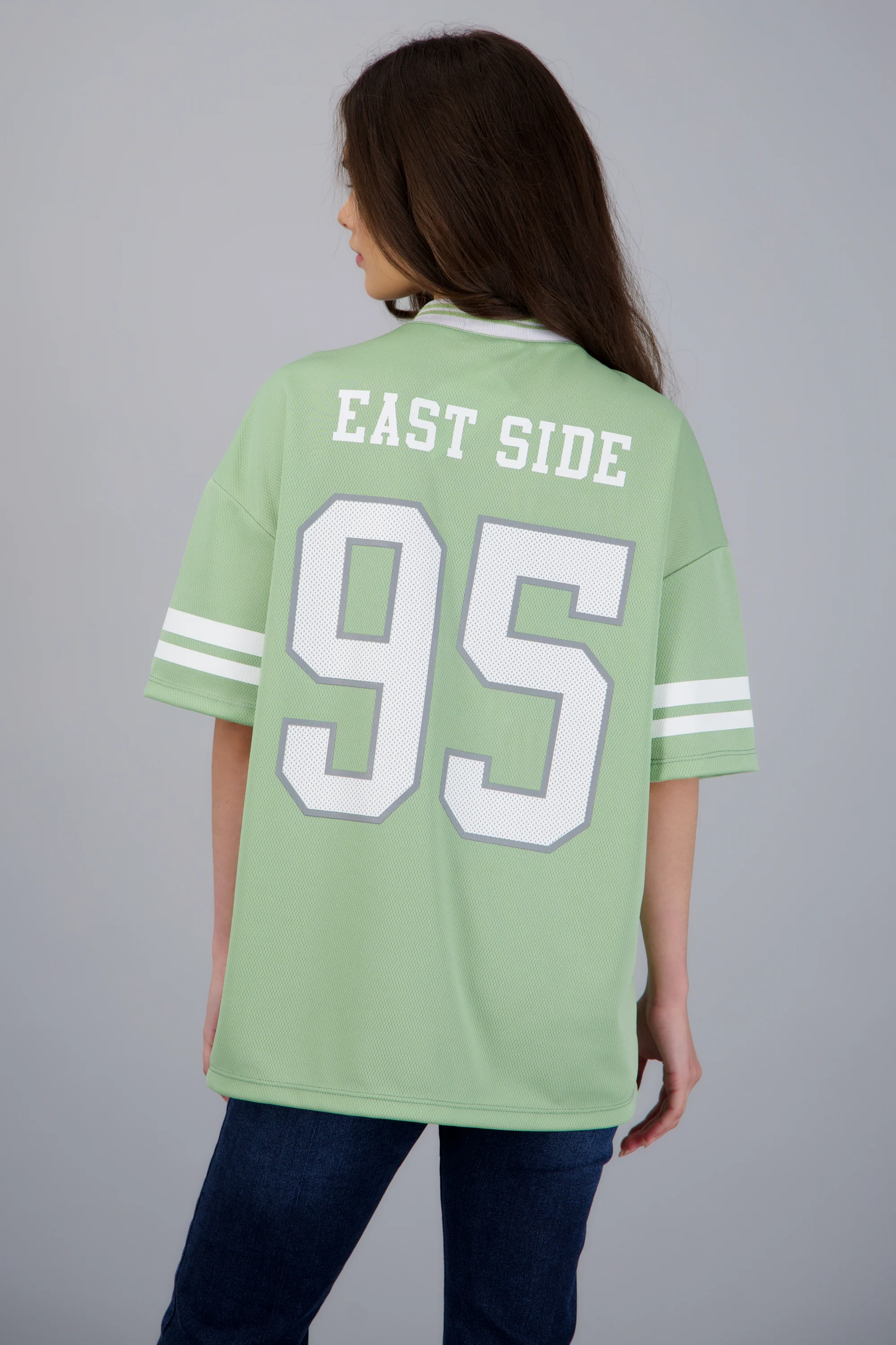 Playera deportiva estampado numeros - Image 4