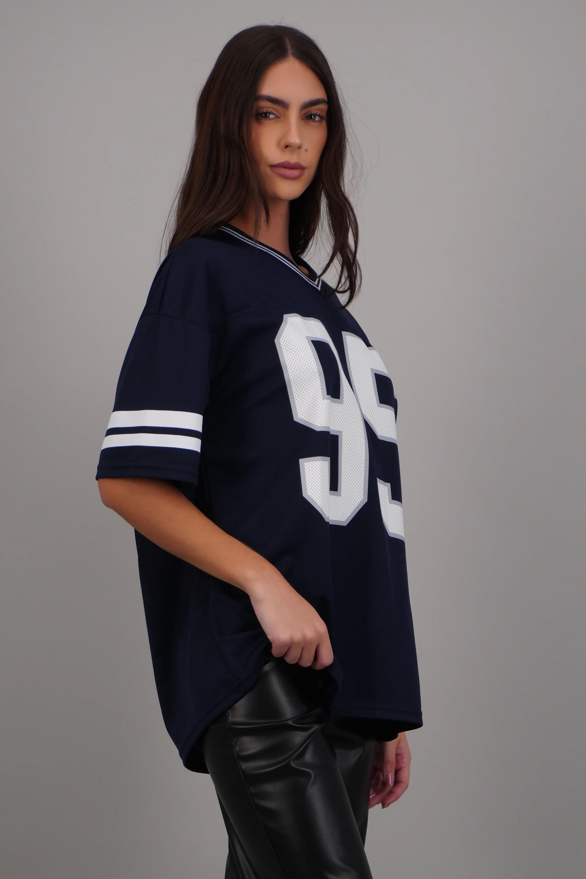 Playera deportiva estampado numeros - Image 2